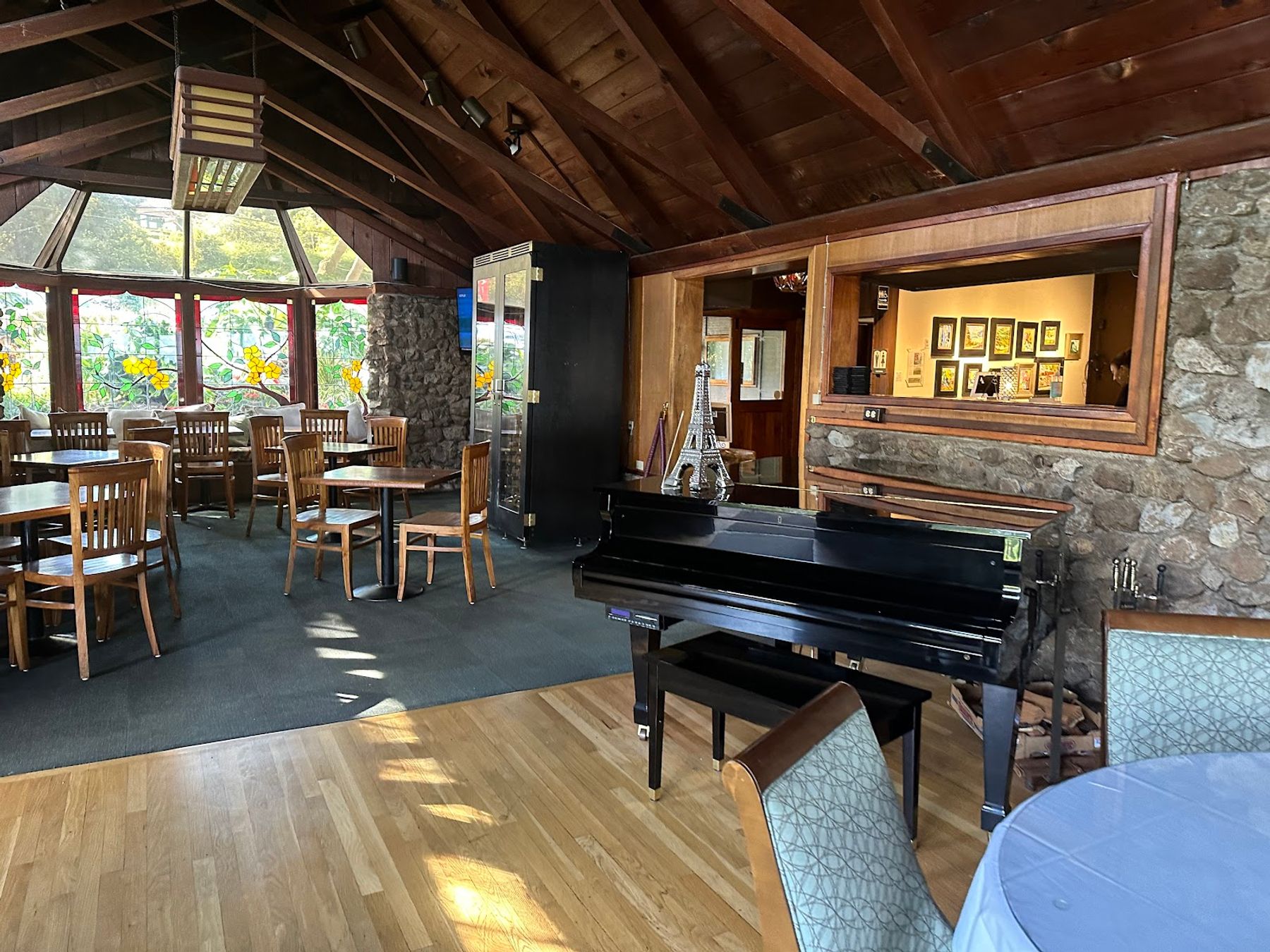 Photo 7 of Kula Lodge & Restaurant in Kula, Maui