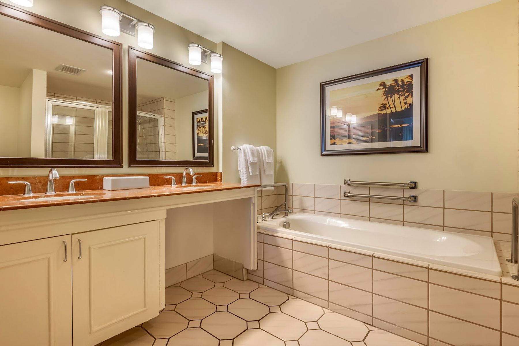 Hilton Vacation Club Poipu lodging in Poʻipū, Kaua‘i photo 4