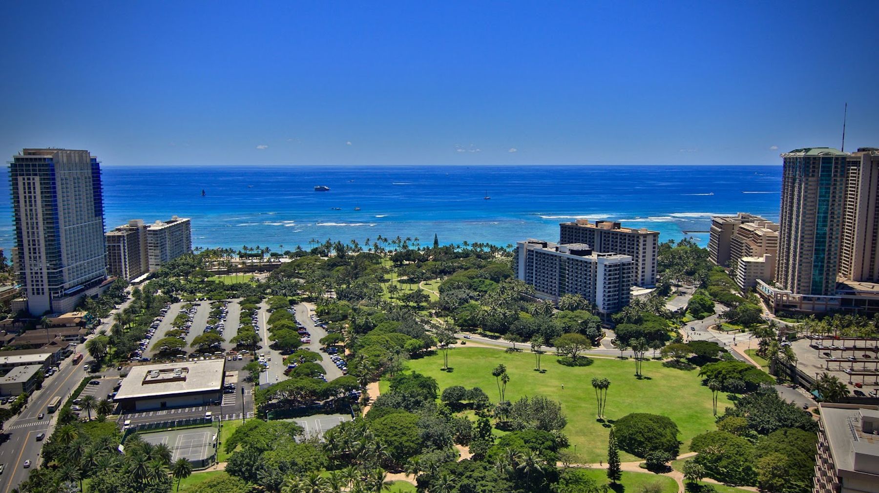 Photo 1 of Holiday Inn Express Waikiki by IHG in Waikīkī, Oahu