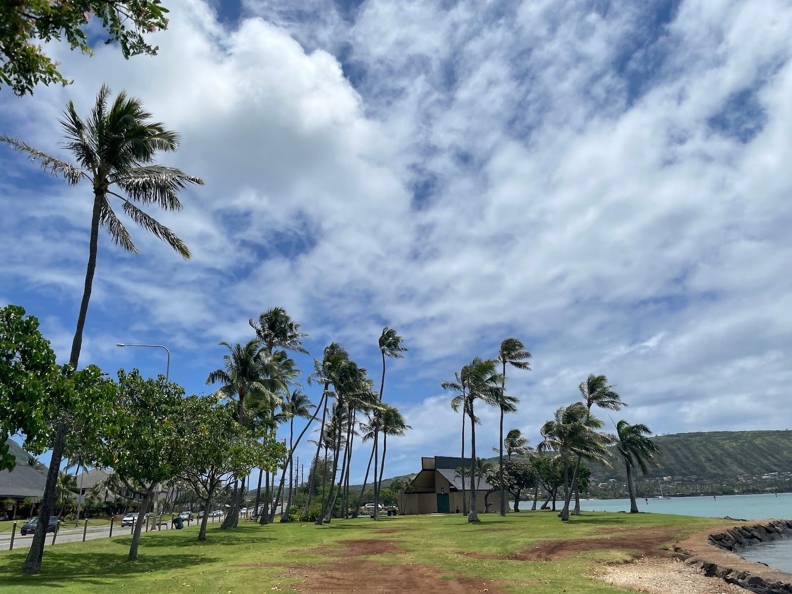 Photo 2 of Maunalua Bay Beach Park in Hawaiʻi Kai & East Honolulu, Oahu