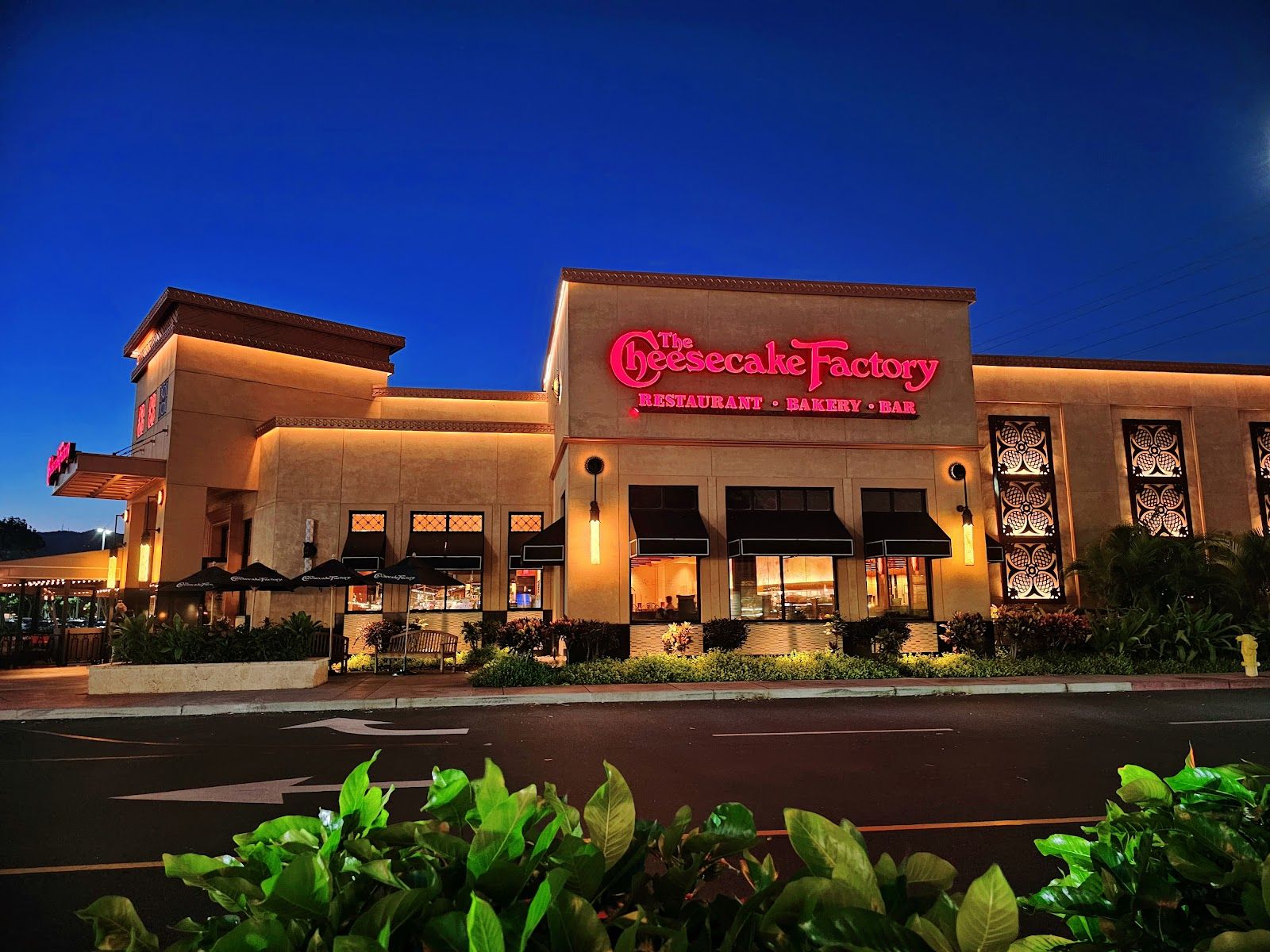 Photo 3 of The Cheesecake Factory in Kapolei & Makakilo, Oahu