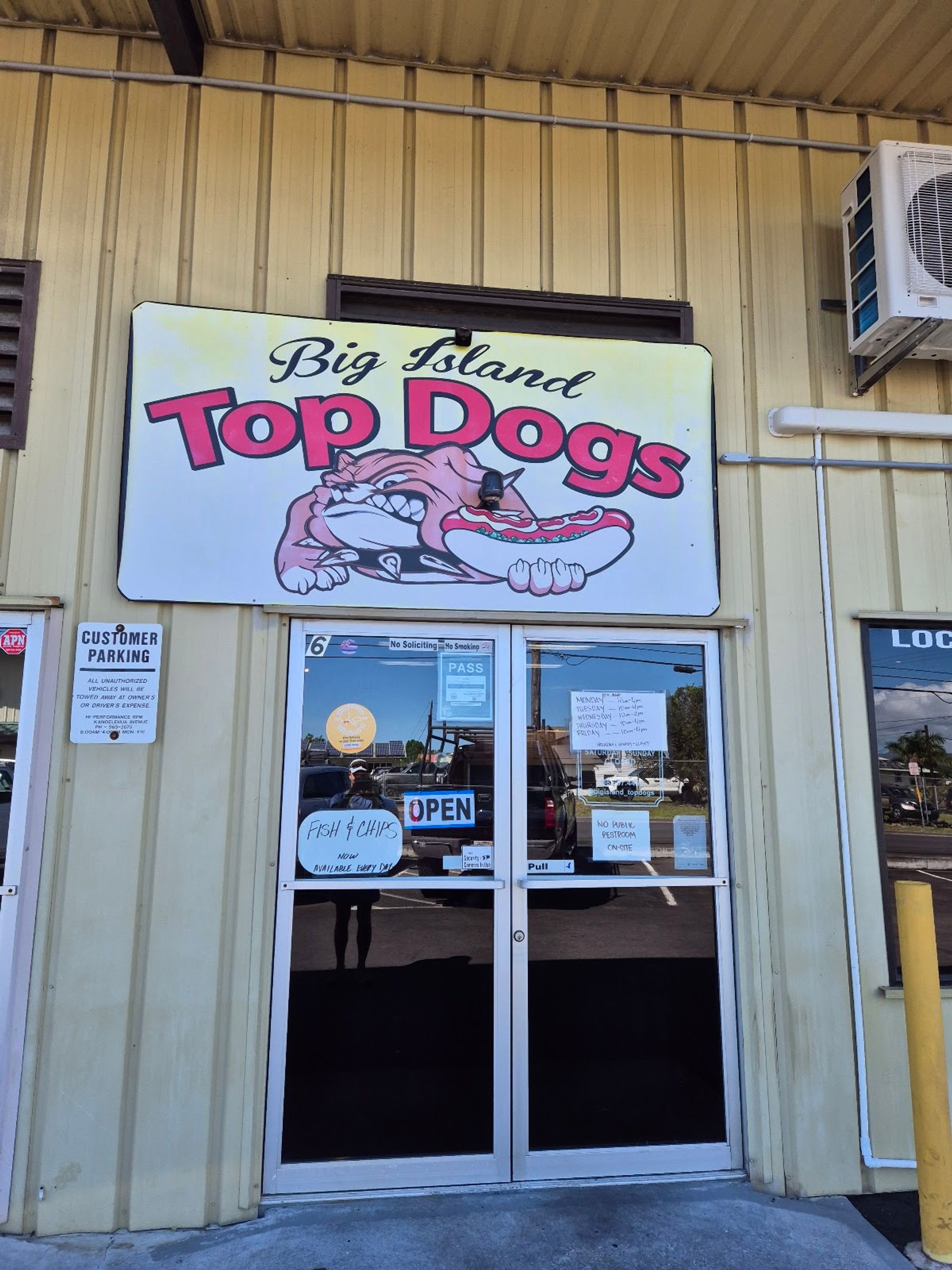 Photo 3 of Big Island Top Dogs in Hilo, Big Island