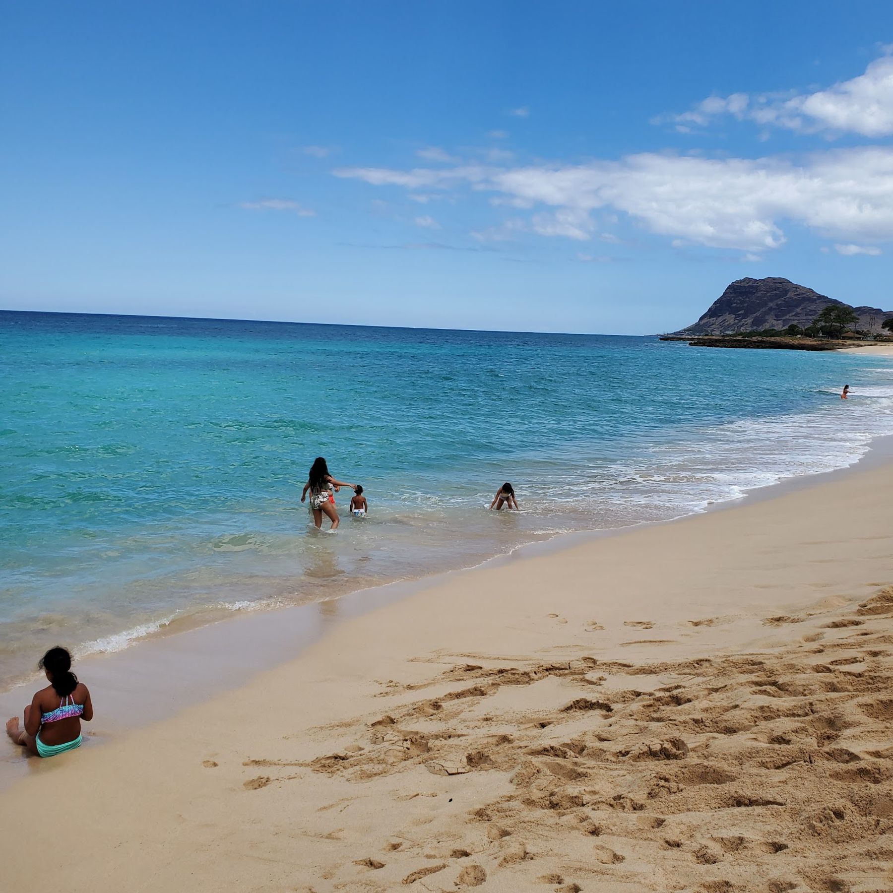 Photo 1 of Nānākuli Beach Park in Waiʻanae Coast, Oahu