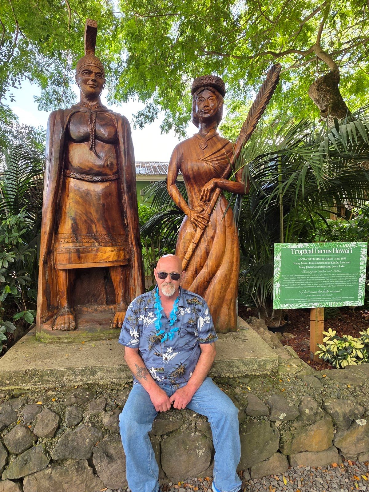 Photo 7 of Roberts Hawaii in Waikīkī, Oahu