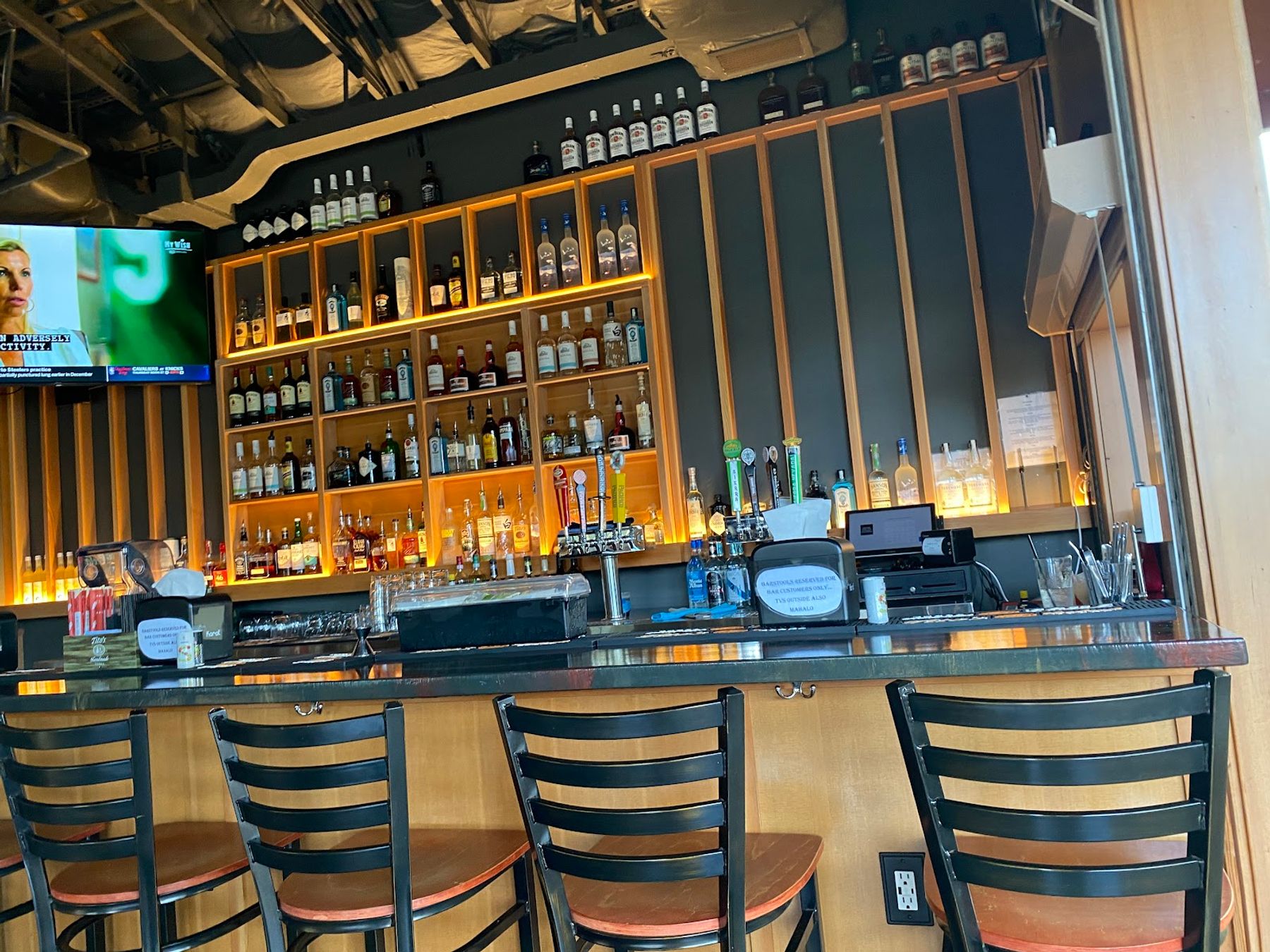 Photo 6 of Kenji Burger Kilauea in Kīlauea, Kauai