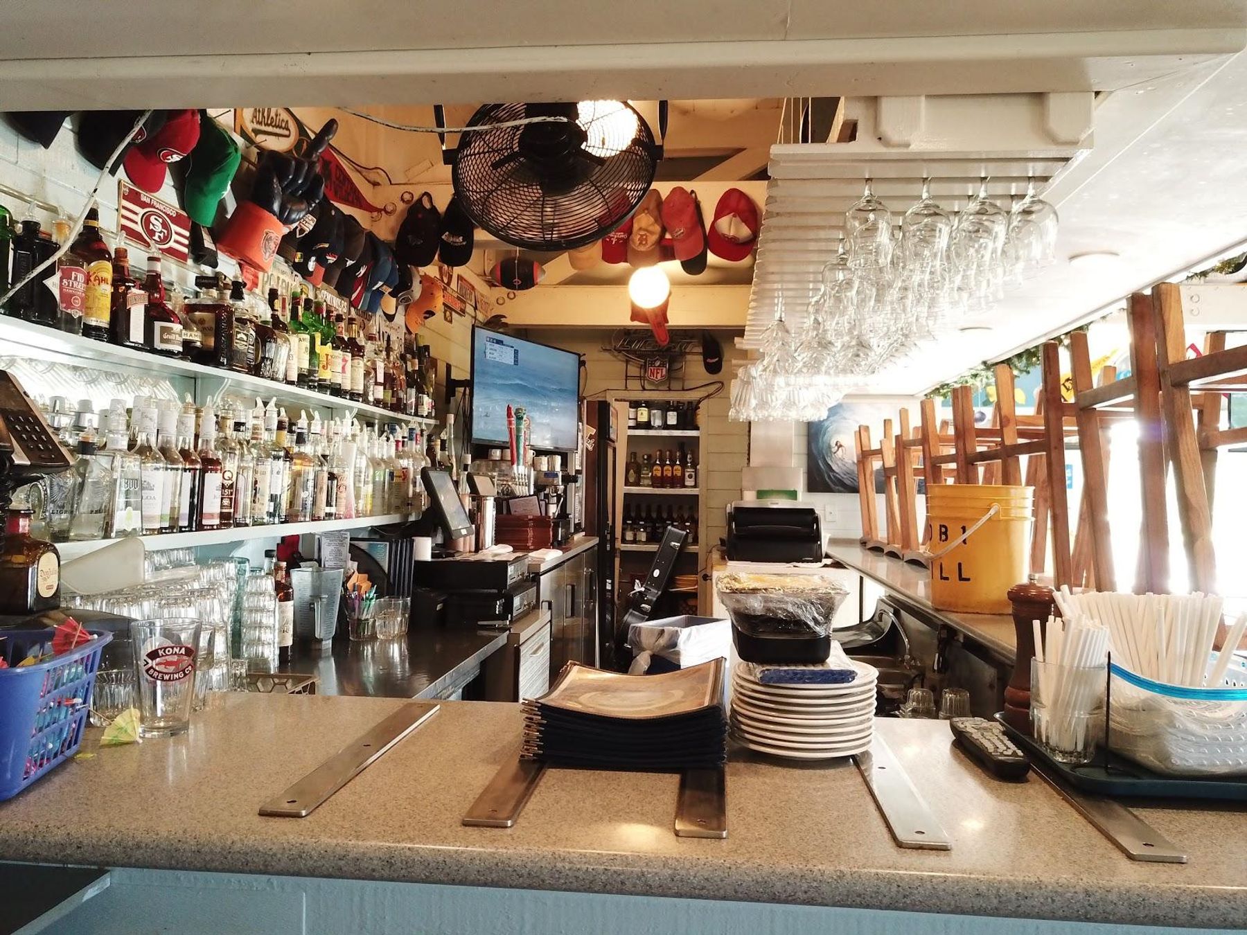 Brennecke's Beach Broiler restaurant in Poʻipū, Kaua‘i photo 2