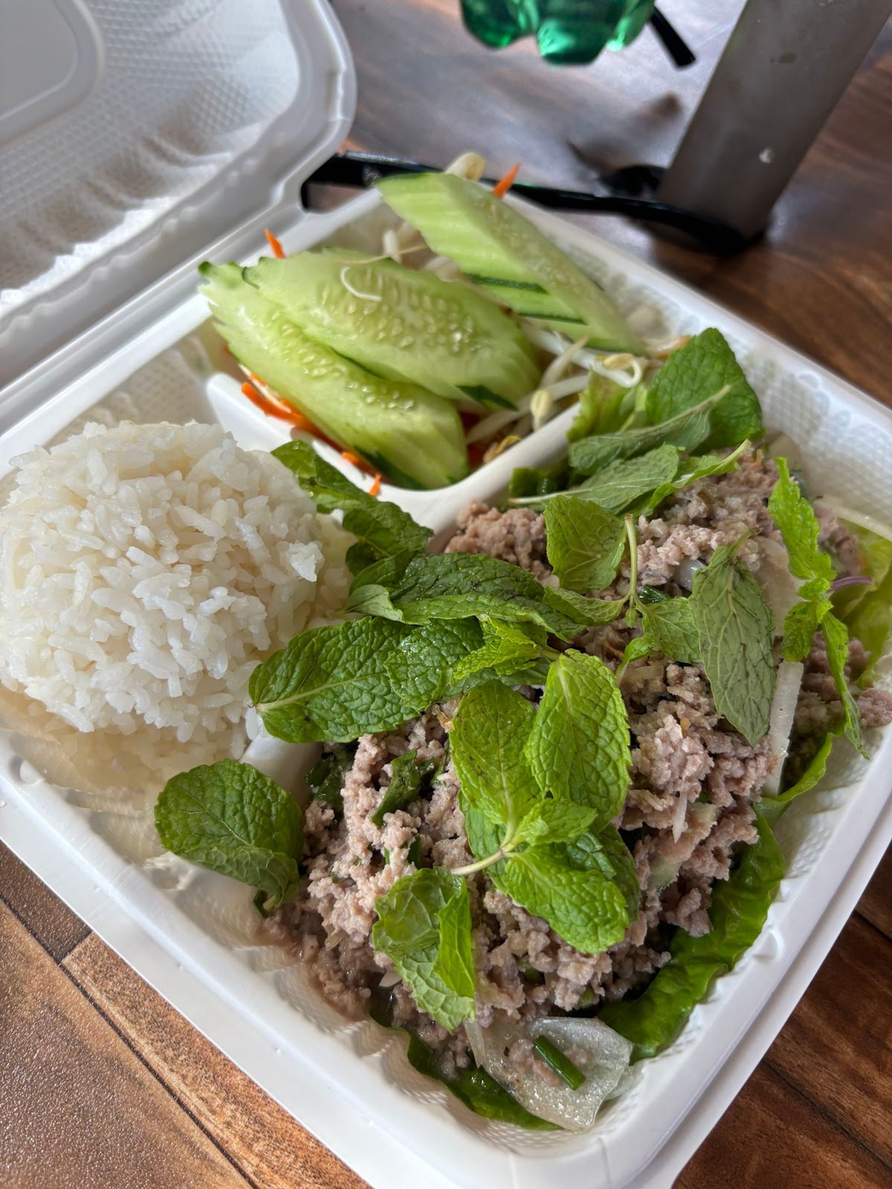 Photo 7 of Khankham Thai food truck in Haleʻiwa, Oahu