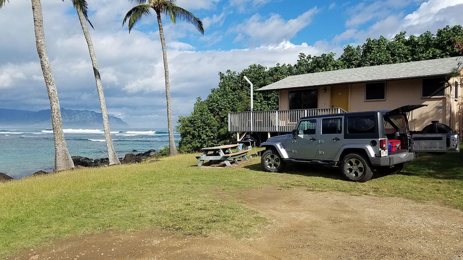 Photo 9 of Beach Cottage in Kāneʻohe, Oahu