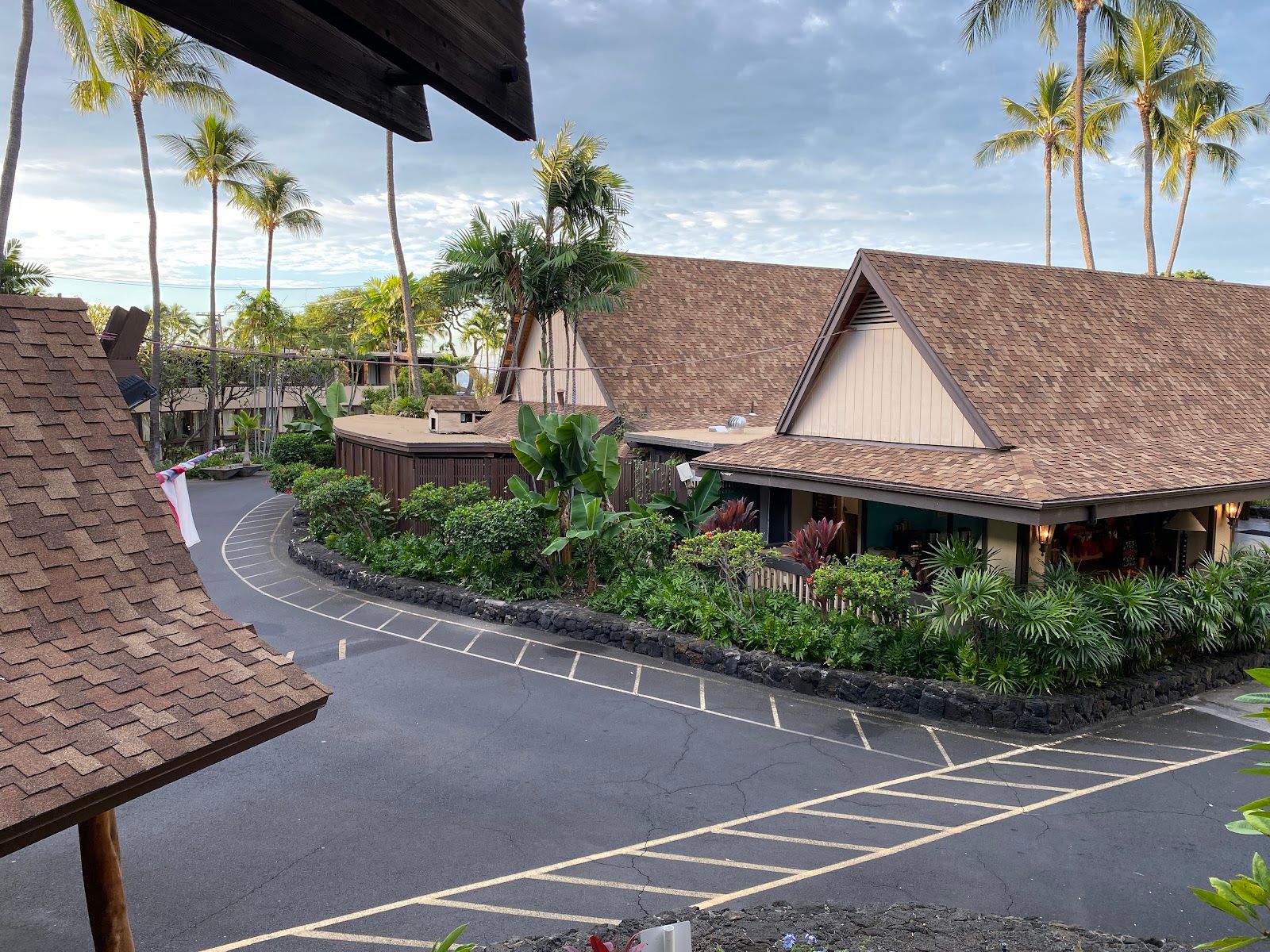 Photo 6 of Uncle Billy's Kona Bay Hotel in Kailua-Kona, Big-island