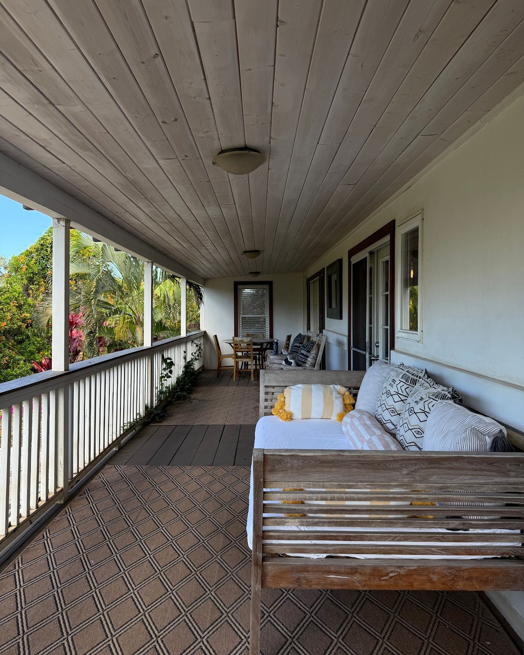 Photo 5 of Paia Inn Hotel in Pāʻia, Maui