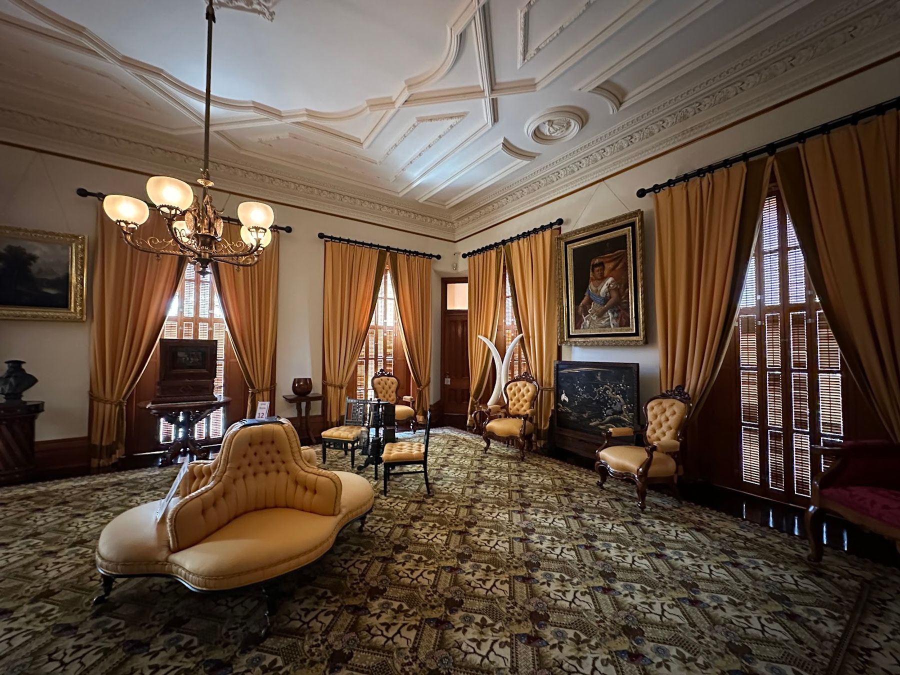 Photo 7 of Iolani Palace in Downtown, Chinatown & Kakaʻako, Oahu