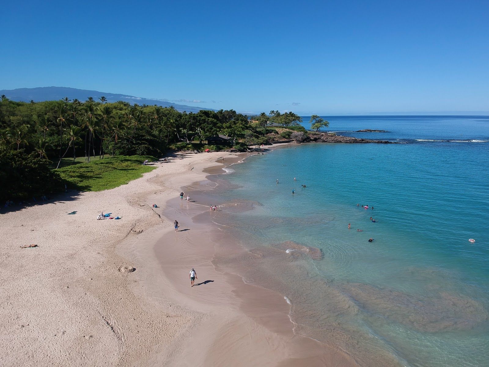 Photo 6 of Kaunaʻoa (Mauna Kea) Beach in Mauna Kea Beach, Big Island