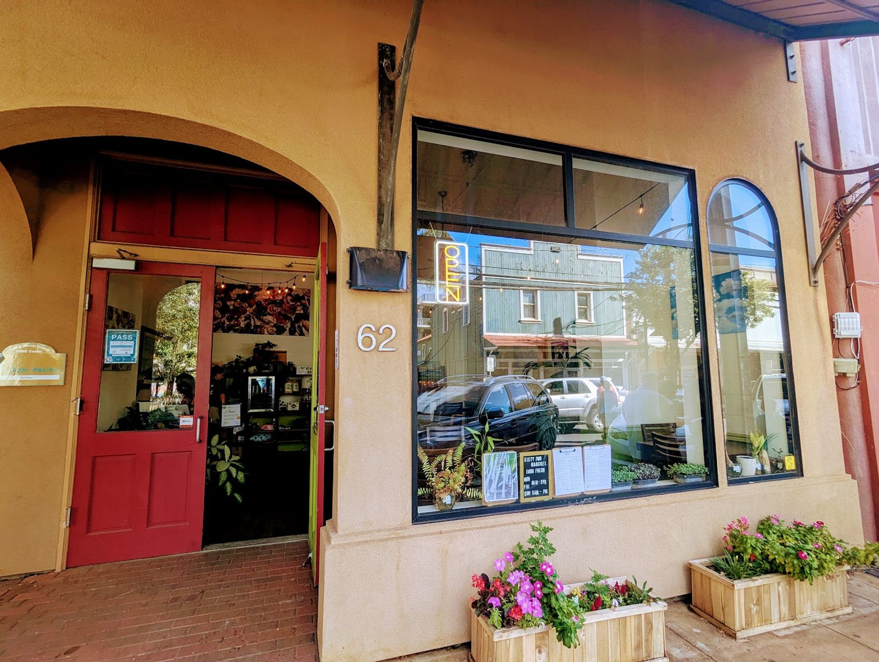 Photo 1 of SixtyTwo MarcKet in Wailuku, Maui