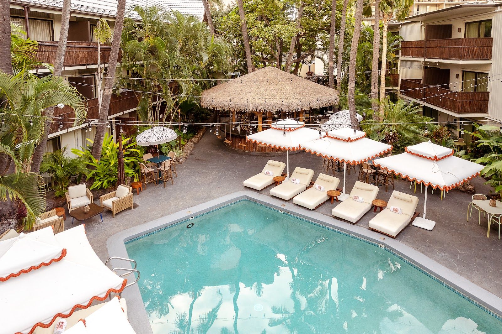 Photo 3 of White Sands Hotel in Waikīkī, Oahu