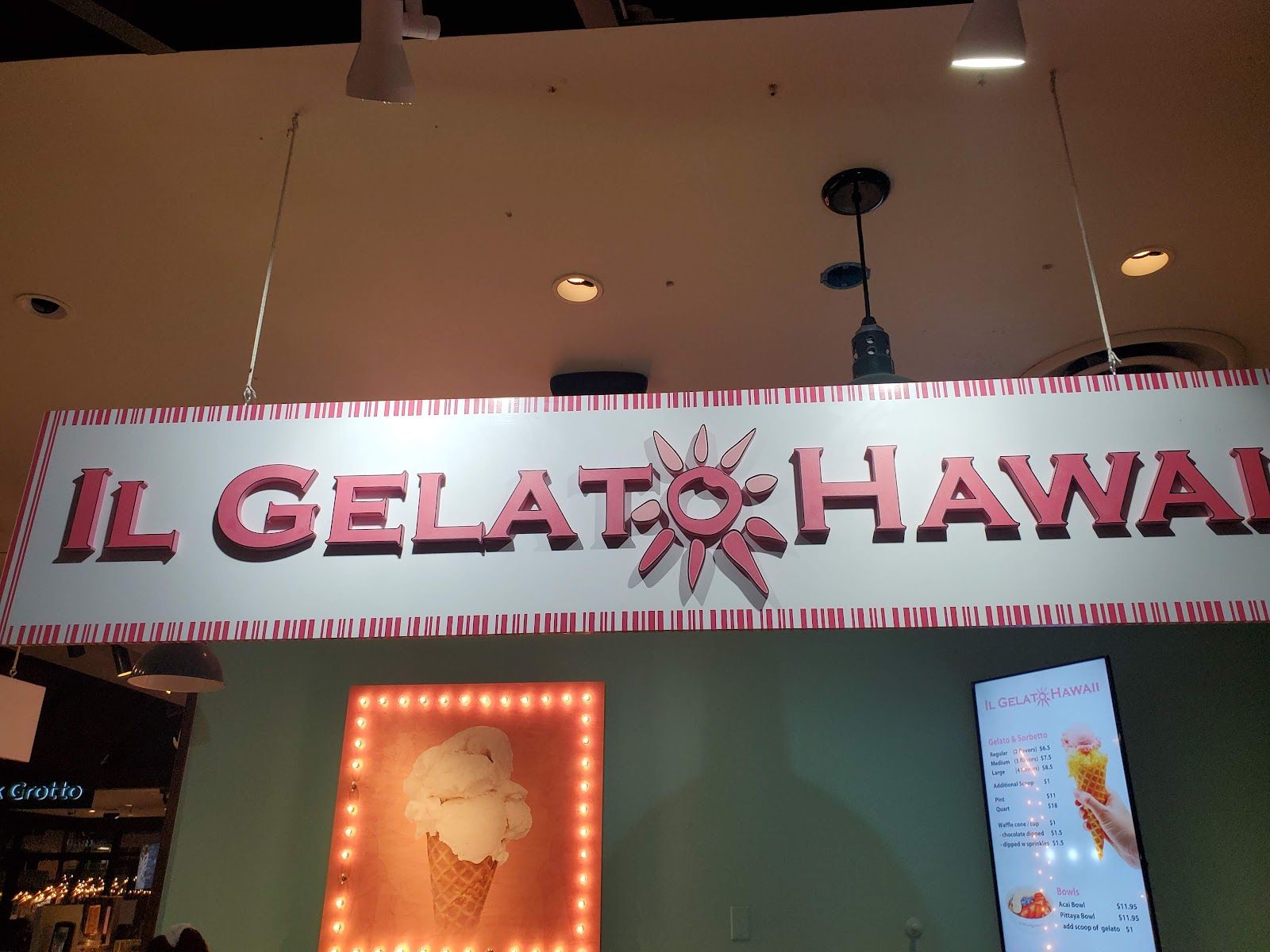 Photo 1 of IL GELATO HAWAII in Waikīkī, Oahu