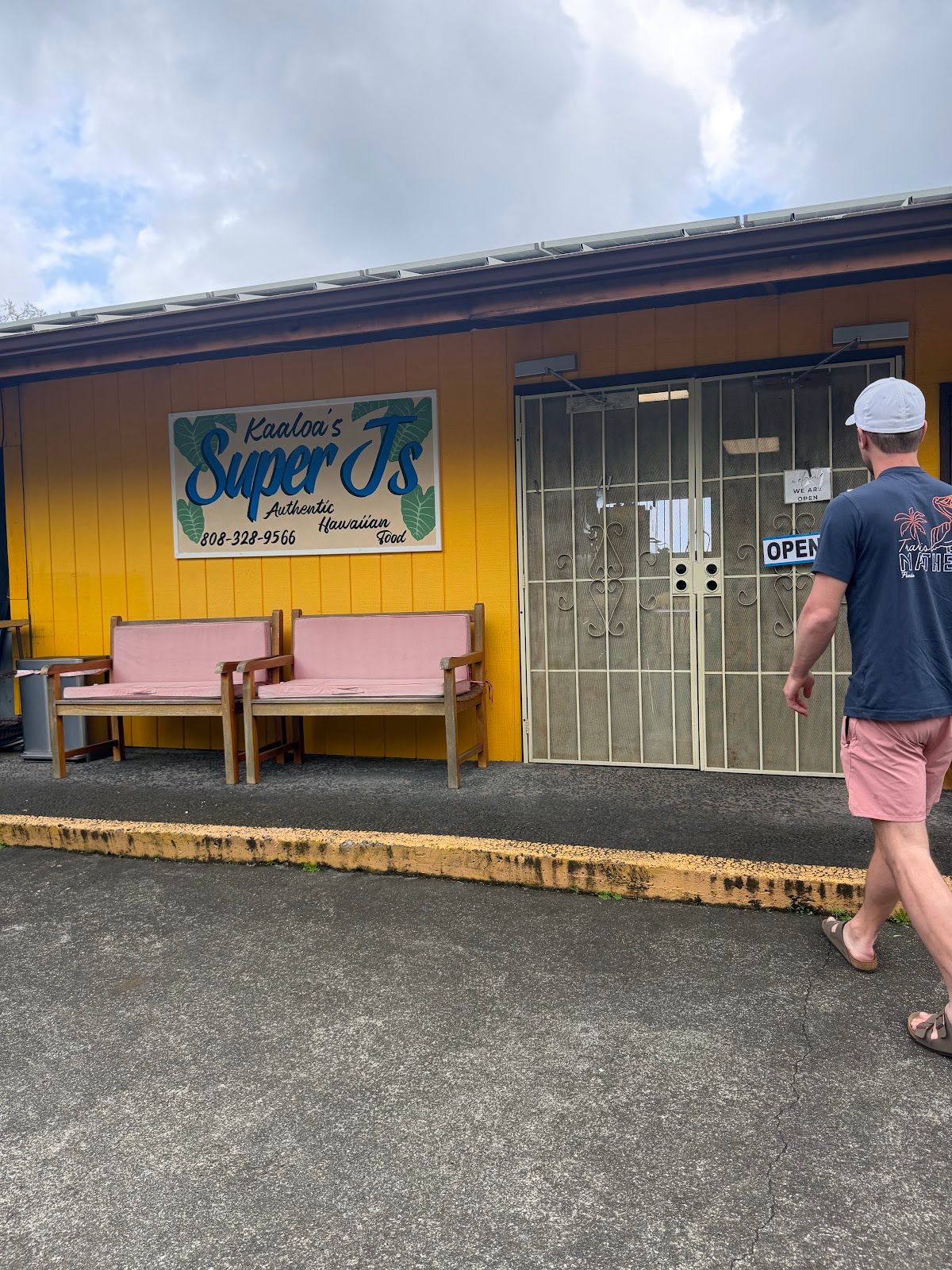 Photo 5 of Kaaloa's Super J's in South Kona, Big Island