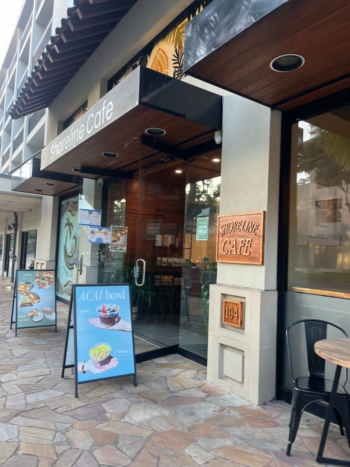 Photo 5 of Shoreline Cafe in Waikīkī, Oahu