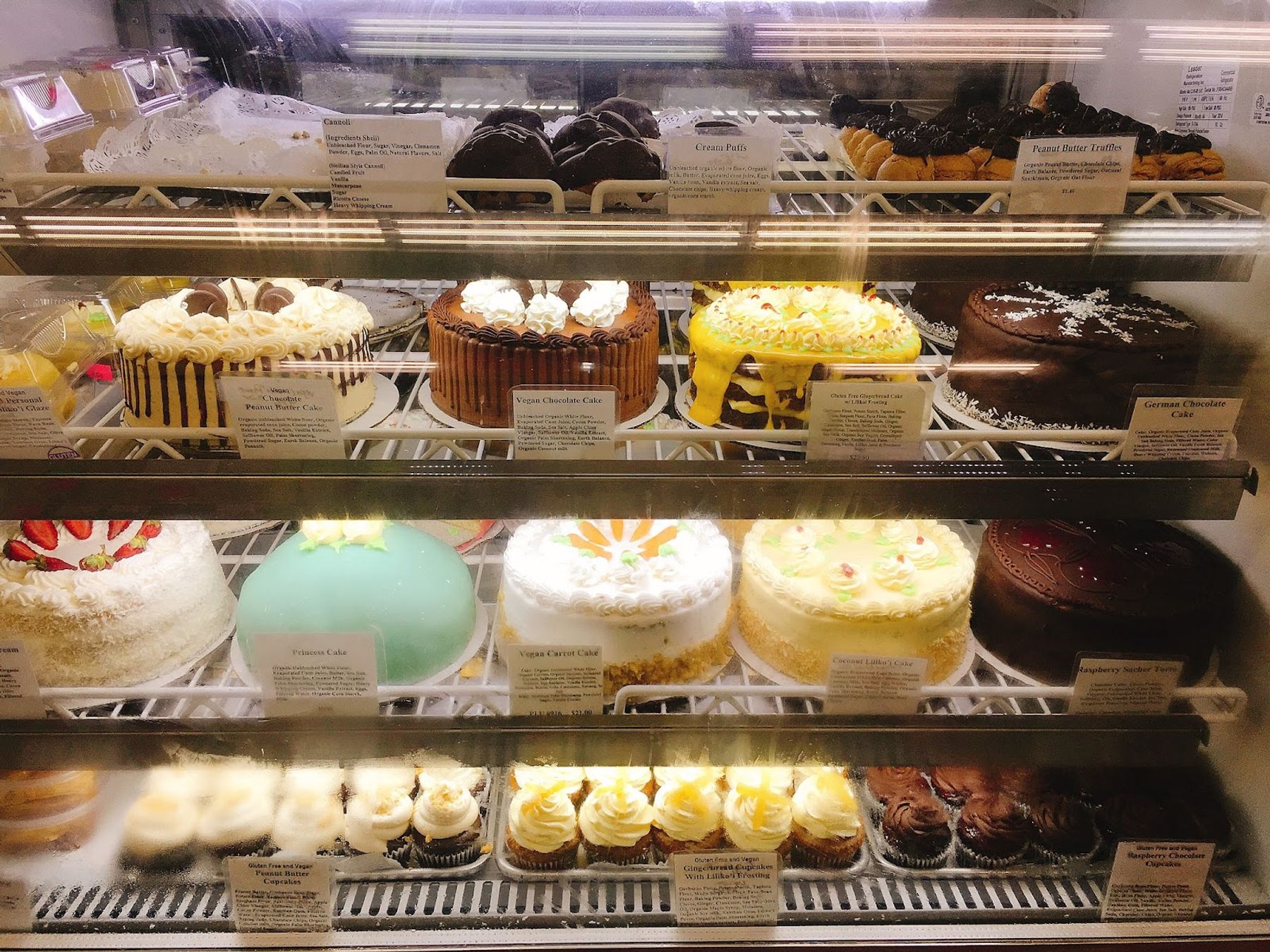 Photo 2 of Mana Foods in Pāʻia, Maui