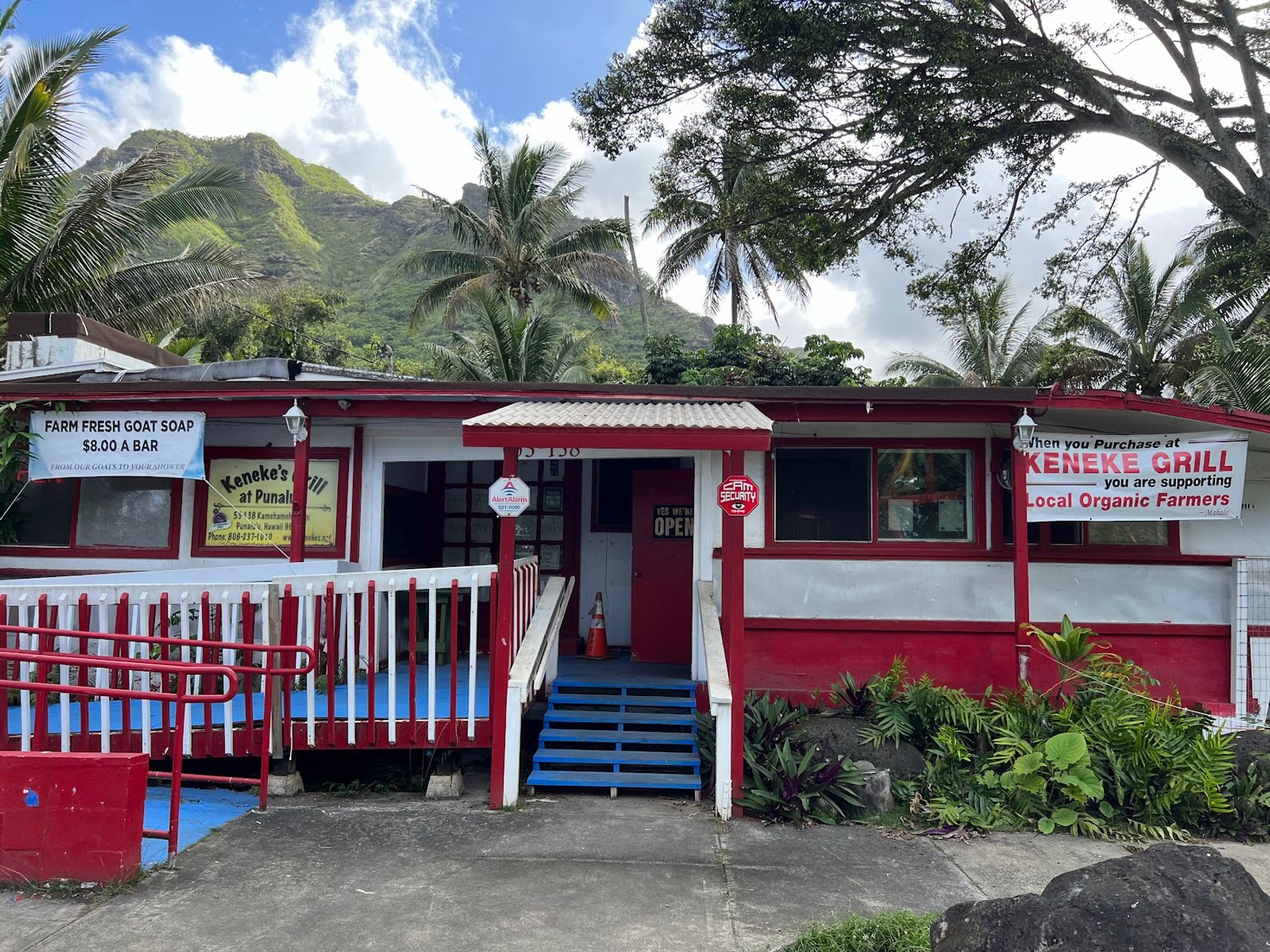 Photo 3 of Keneke's Grill at Punaluu in Kualoa & North Windward, Oahu