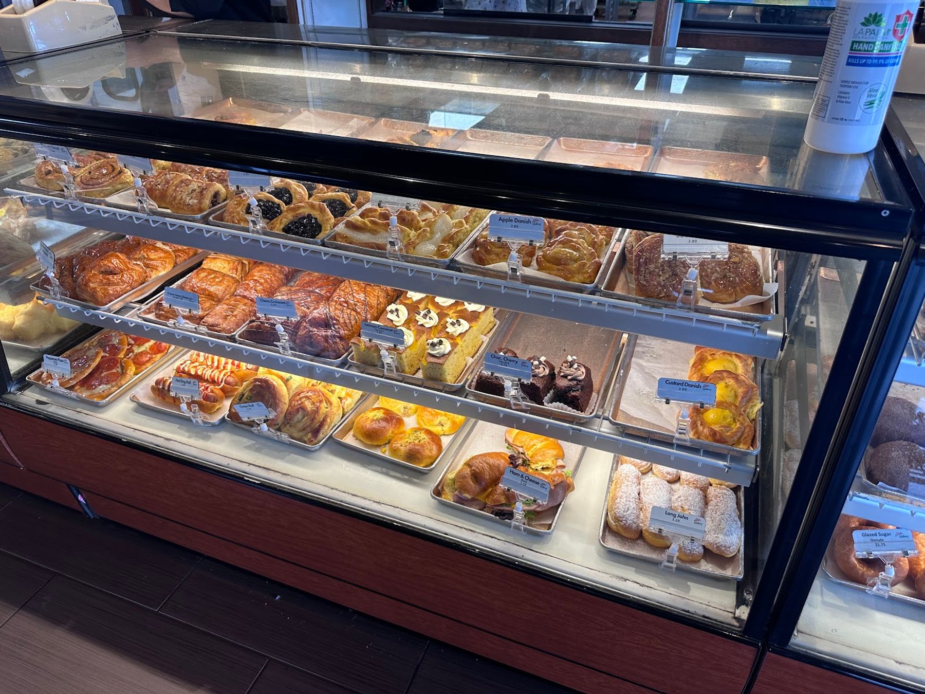 Photo 3 of Liliha Bakery in Mānoa, Makiki & Nuʻuanu, Oahu