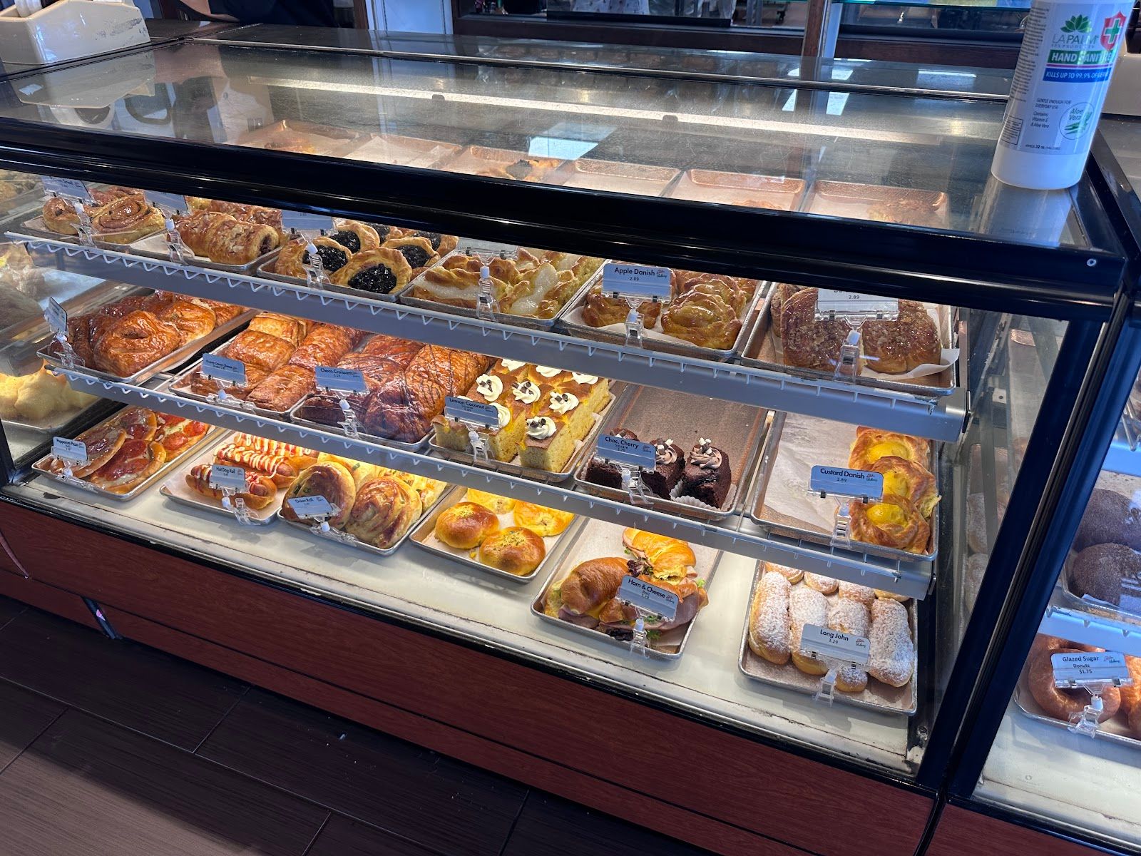 Photo 3 of Liliha Bakery in Mānoa, Makiki & Nuʻuanu, Oahu