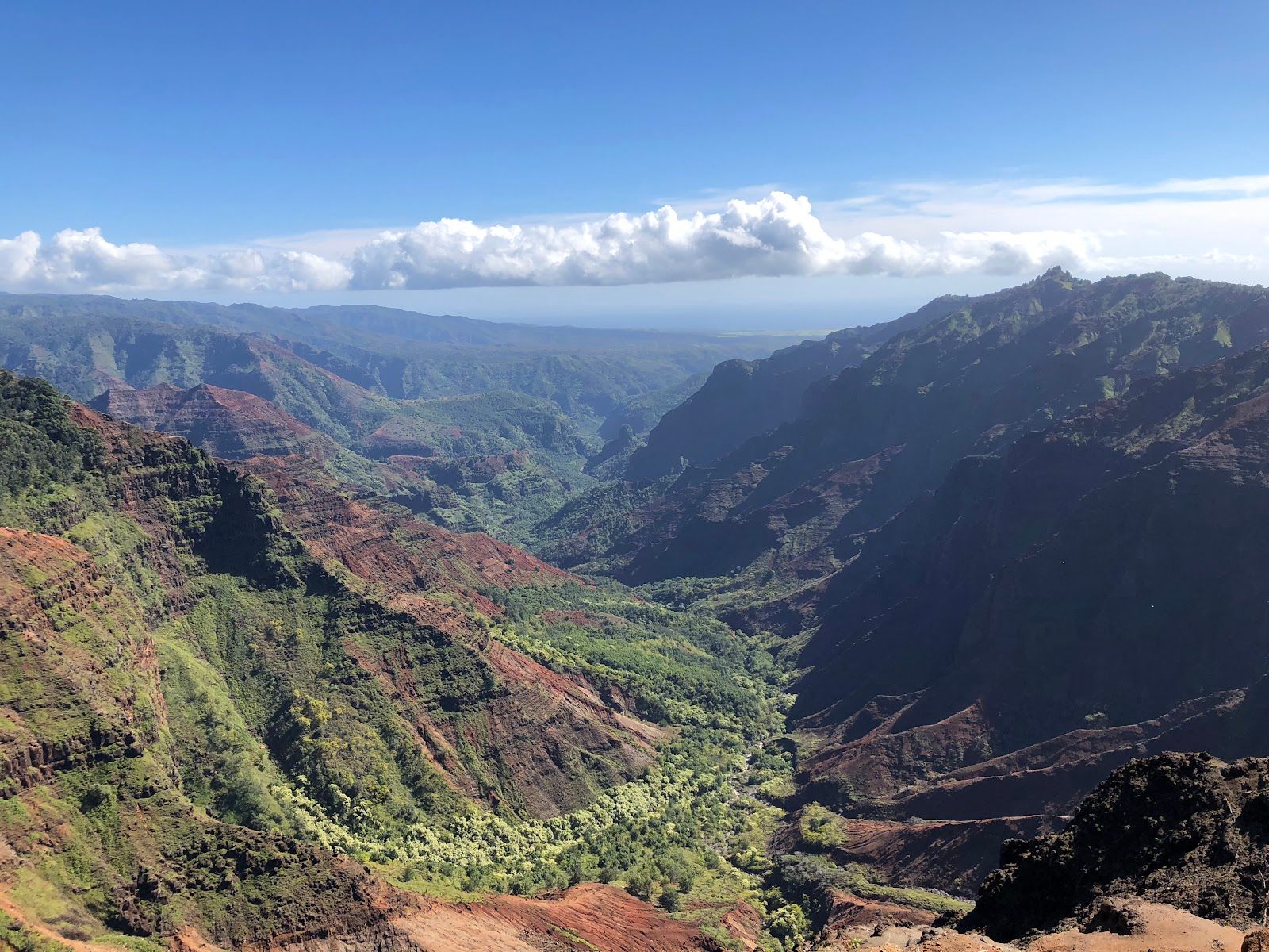 Pu’u Hinahina Lookout in Waimea, Kaua‘i