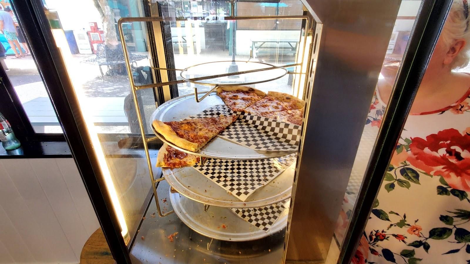 Hanalei Pizza Shop restaurant in Hanalei, Kaua‘i photo 4