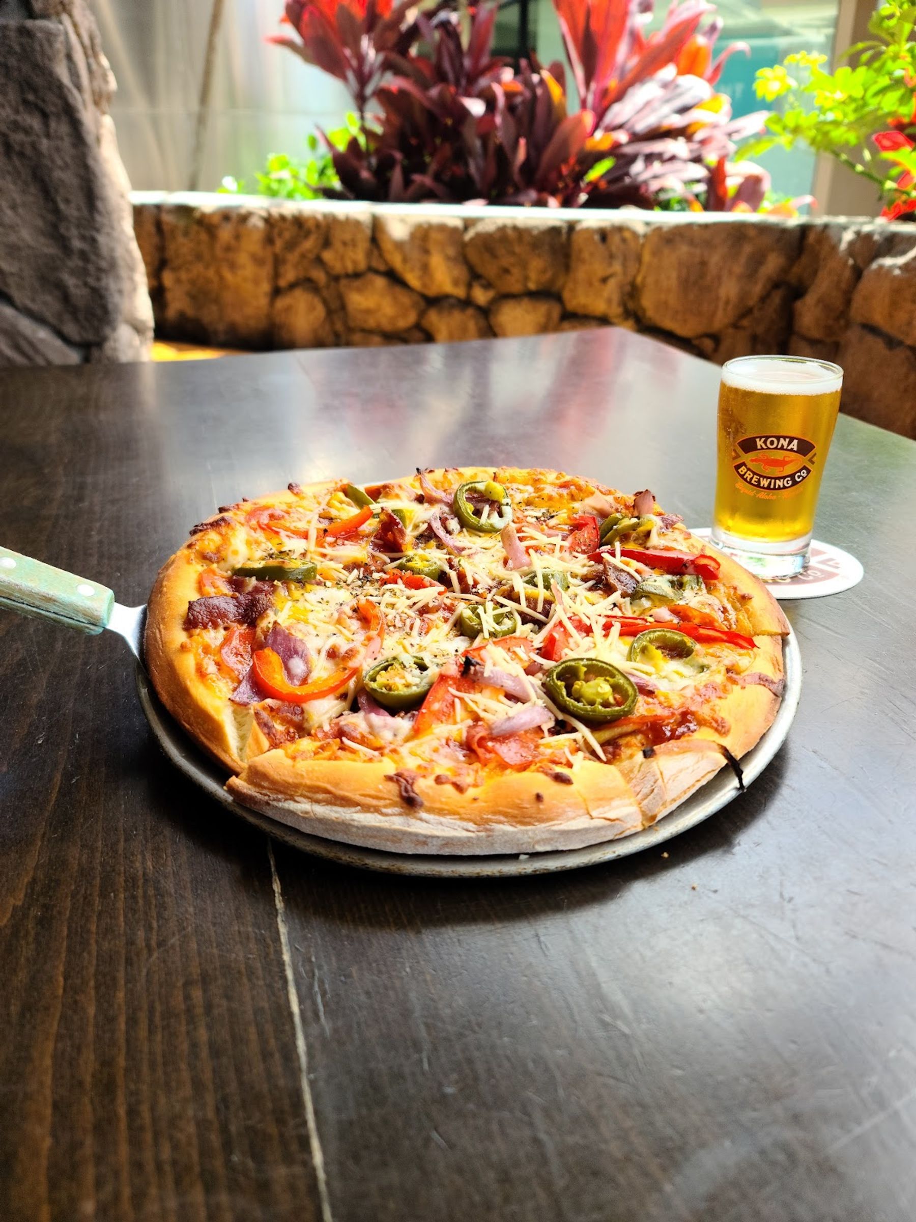 Photo 2 of Kona Brewing Hawaii Kai in Hawaiʻi Kai & East Honolulu, Oahu