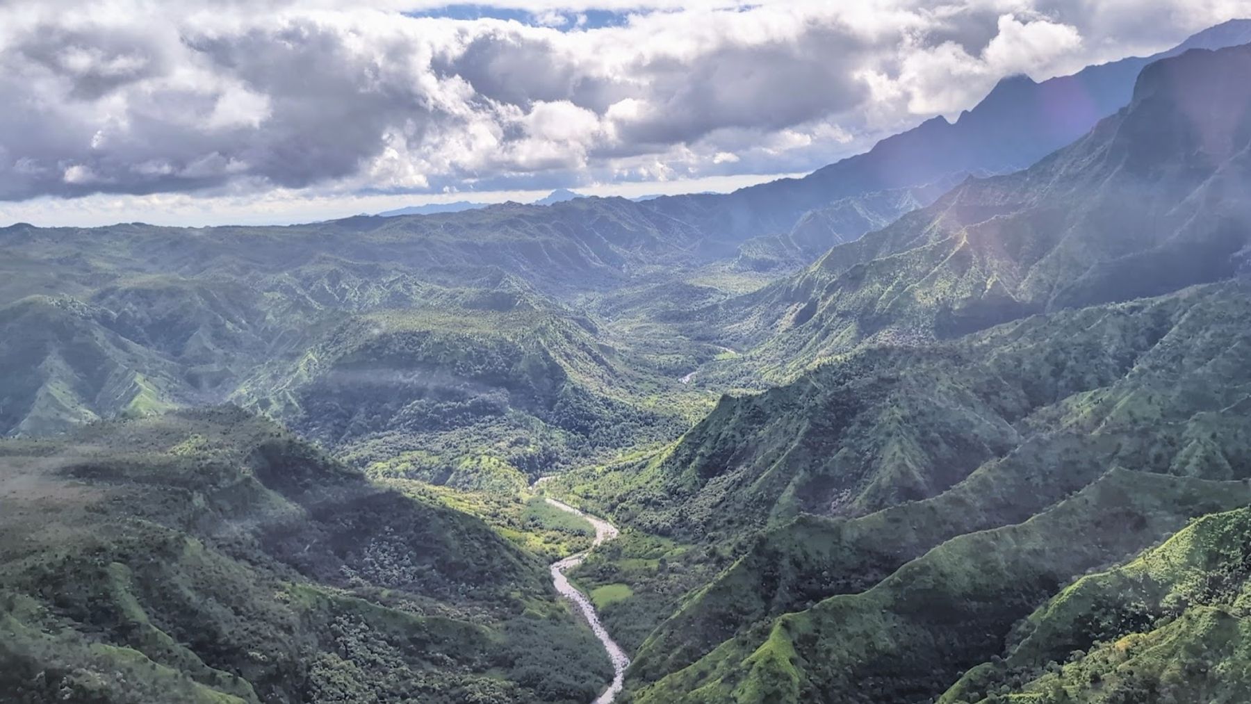 Safari Helicopters in Lihue, Kaua‘i photo 3