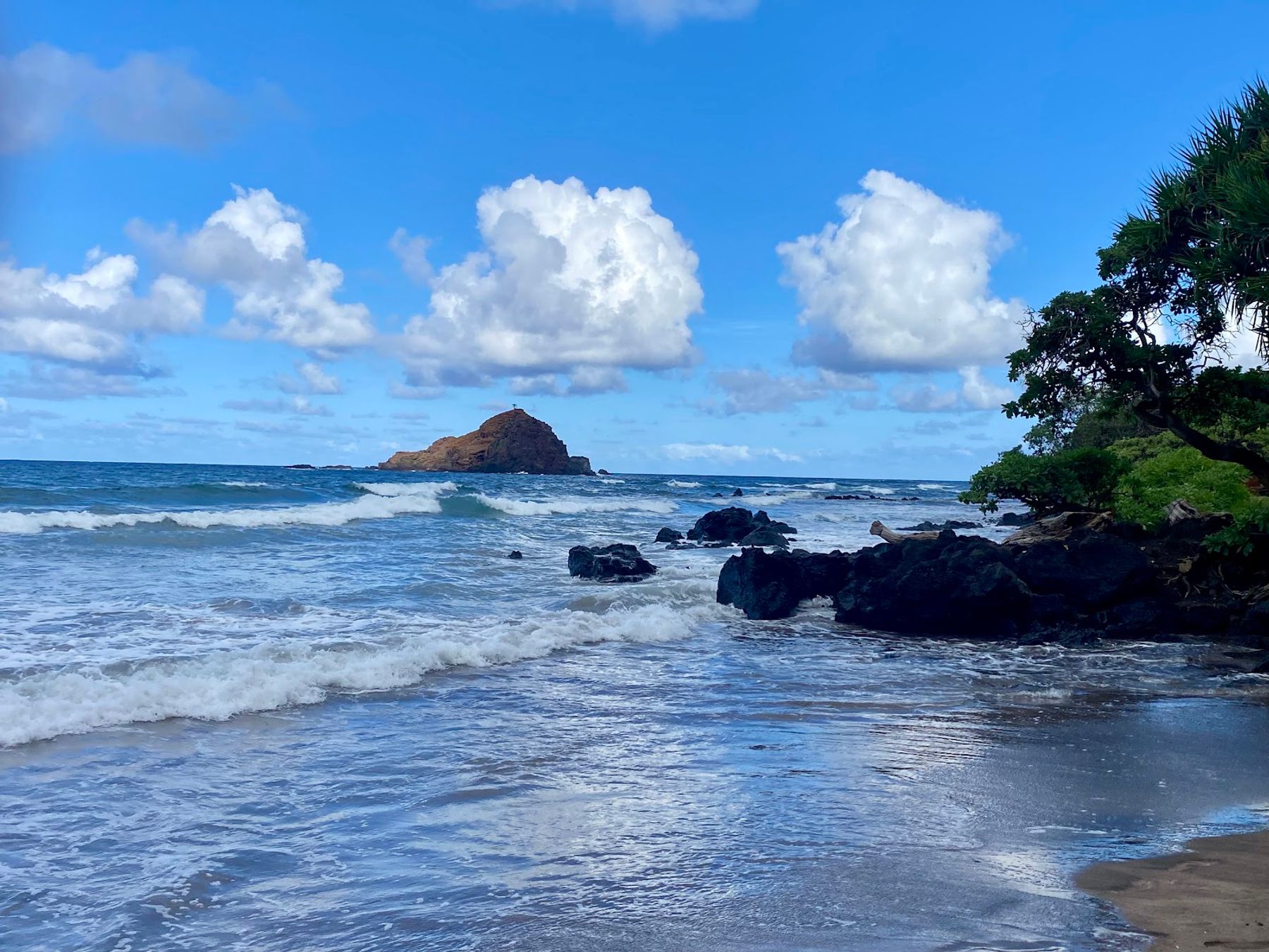 Photo 2 of Koki Beach Park in Hāna, Maui