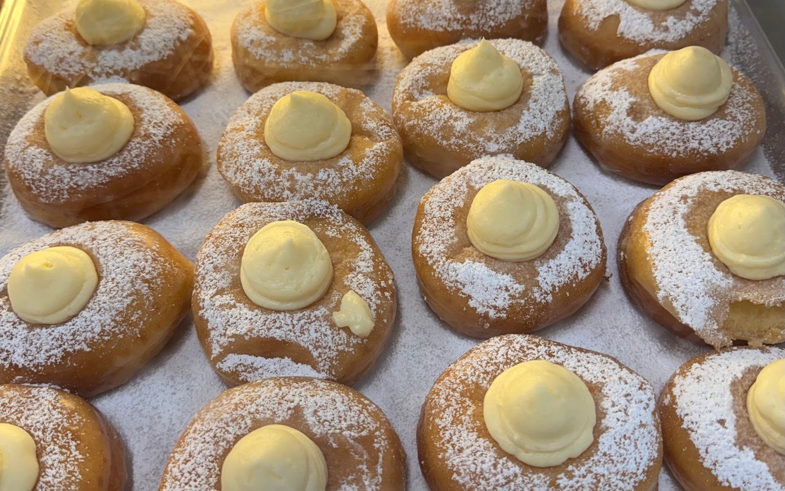 Photo 1 of Kamehameha Bakery Inc in Downtown, Chinatown & Kakaʻako, Oahu