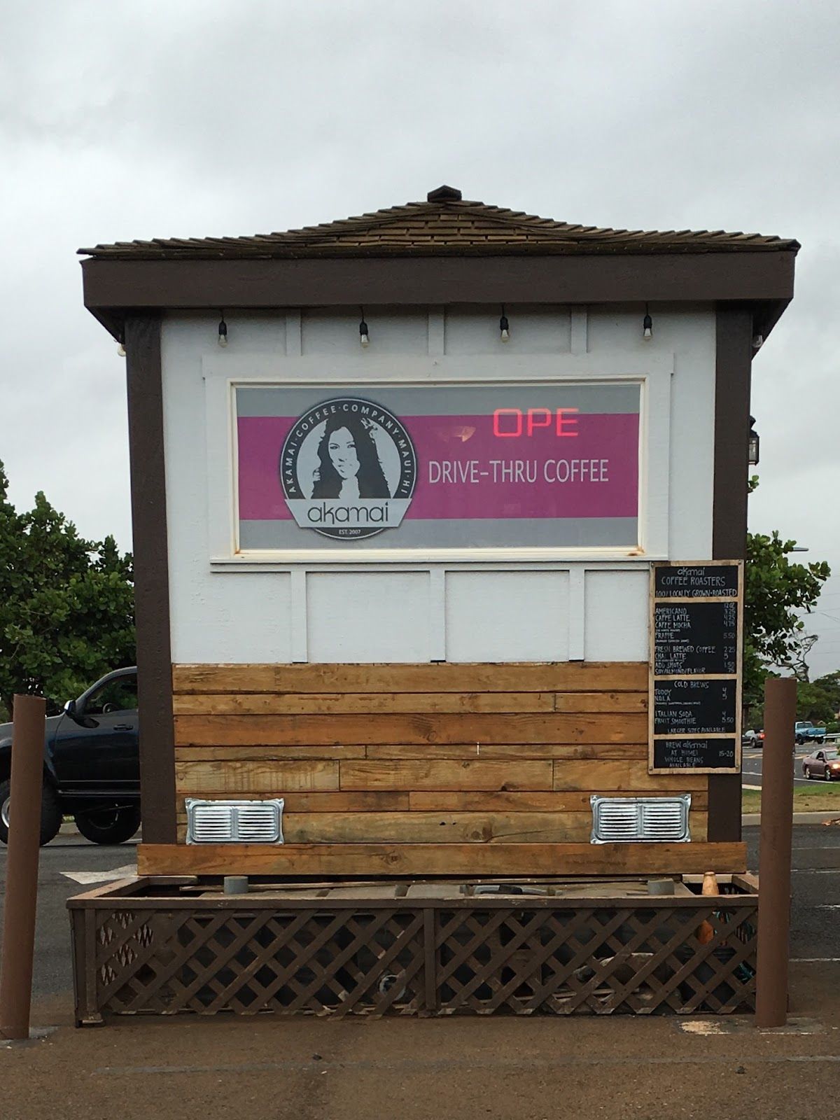 Photo 1 of Akamai Coffee Co. in Kahului, Maui