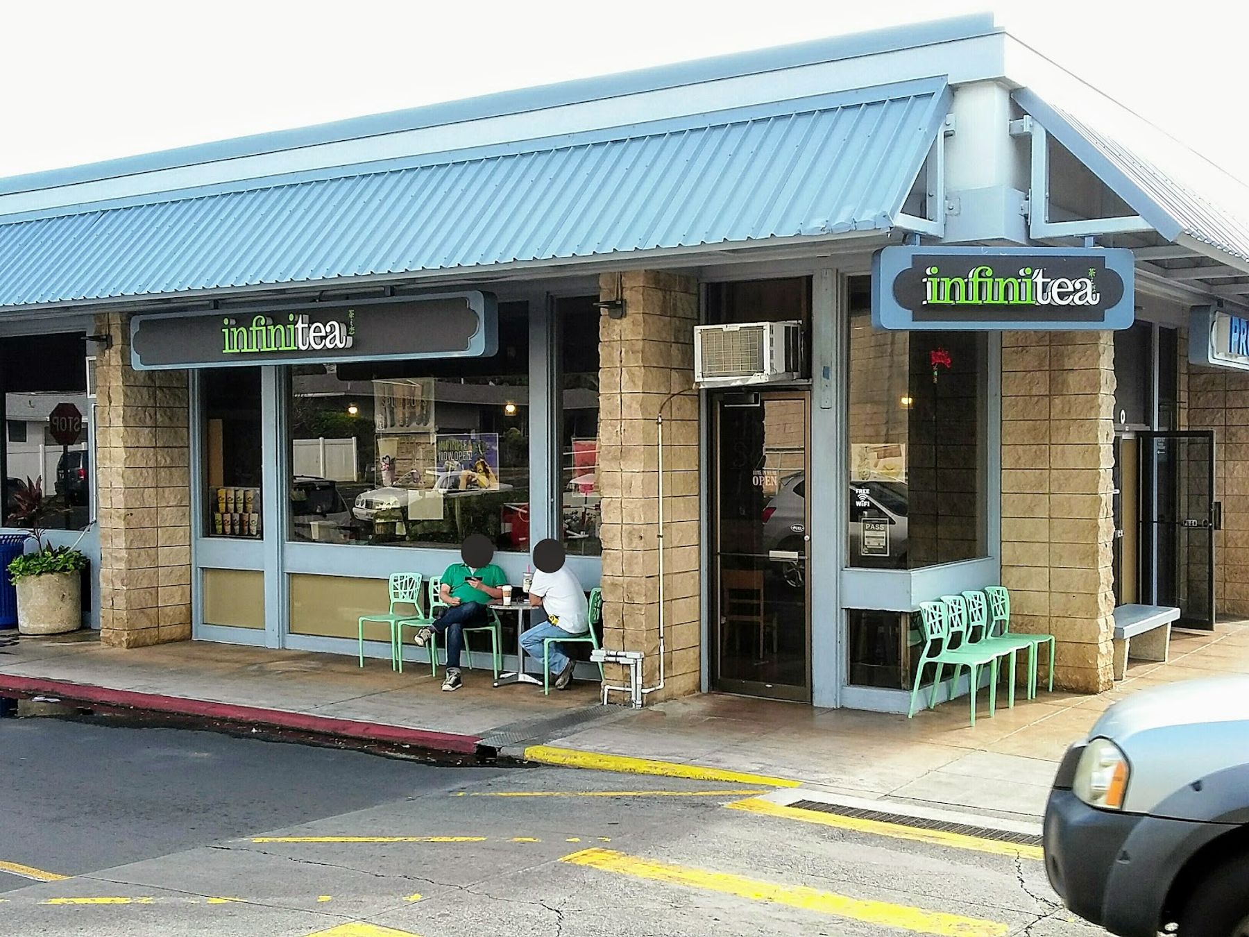 Photo 1 of Infinitea Cafe in Mānoa, Makiki & Nuʻuanu, Oahu