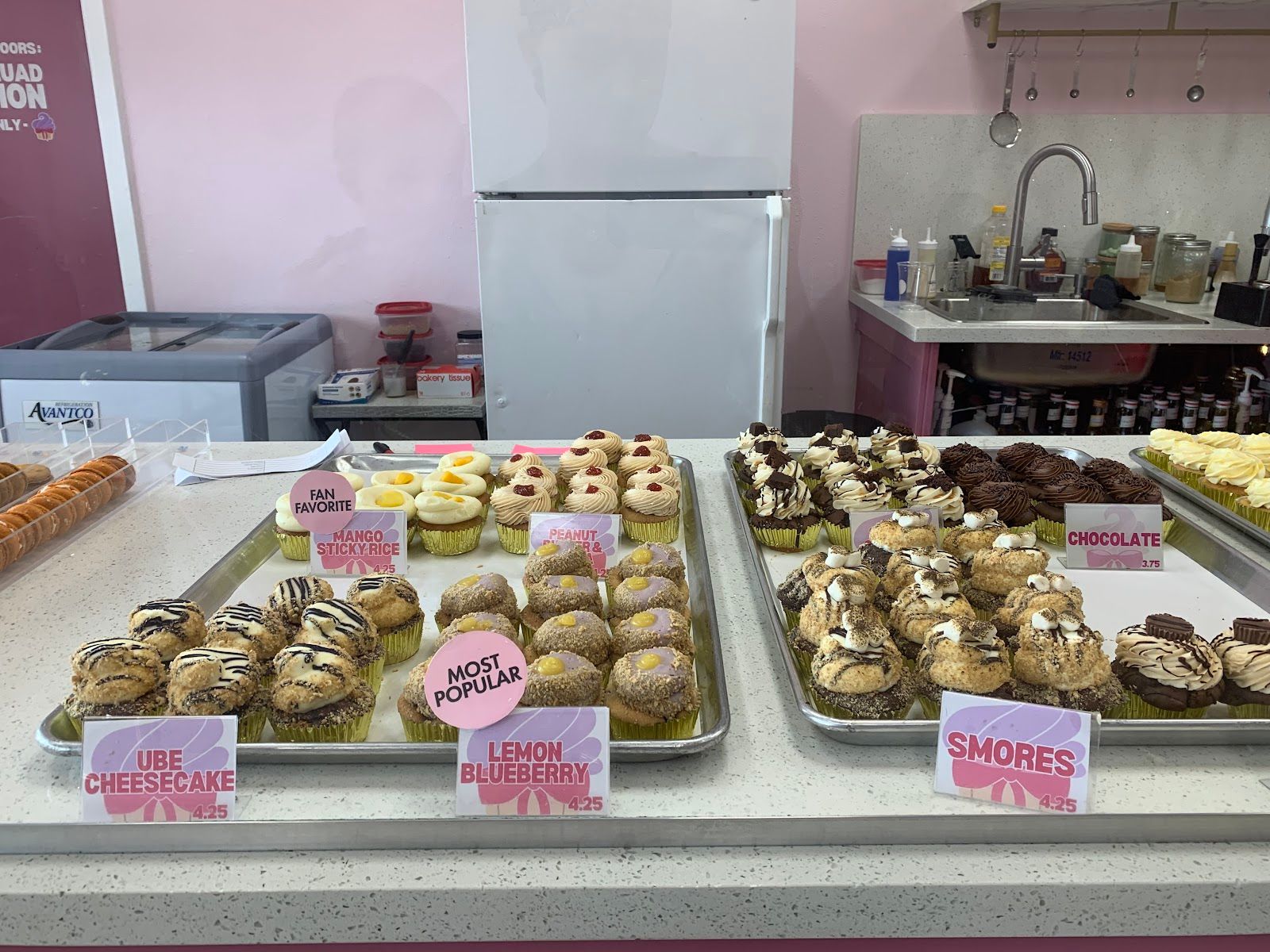 Photo 4 of CUPCAKES, BOOM! in Hilo, Big Island