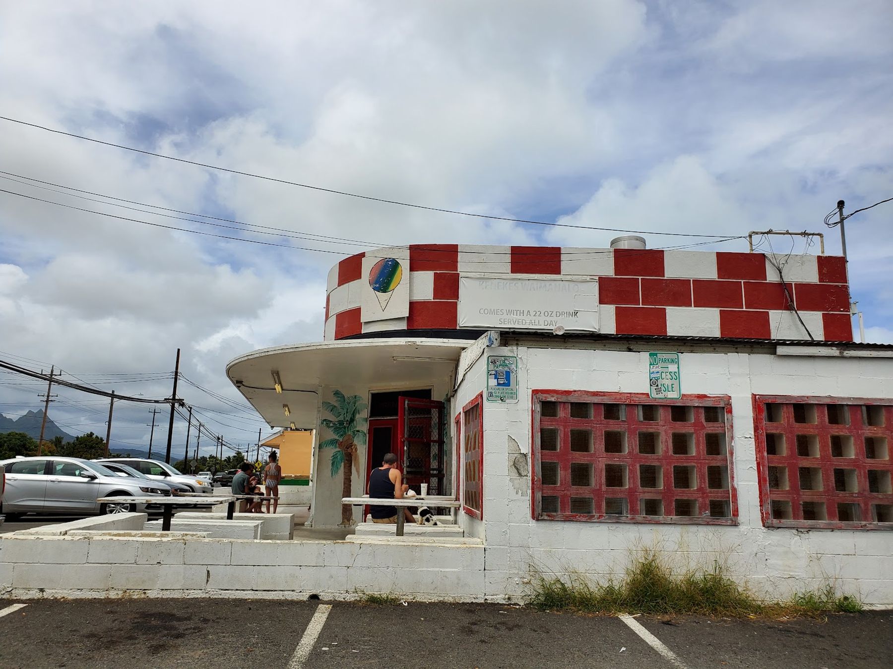 Photo 1 of Keneke's in Waimānalo, Oahu