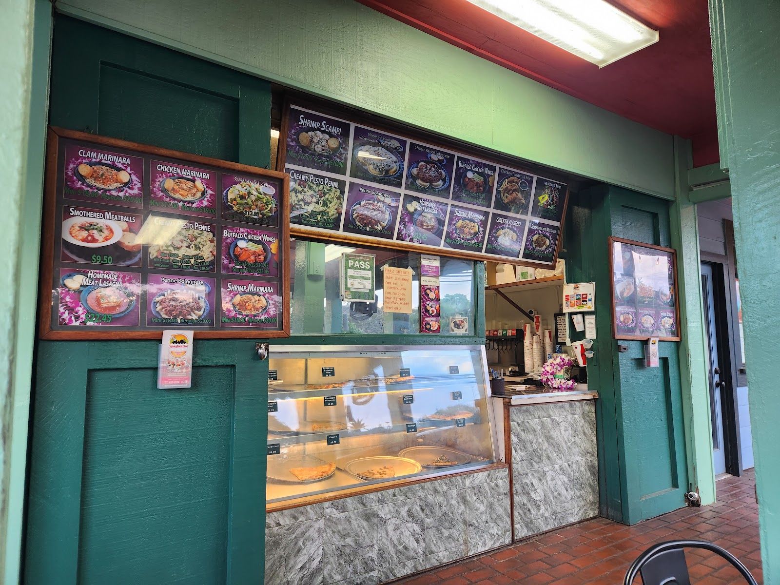 Photo 4 of Spaghettini in Haleʻiwa, Oahu