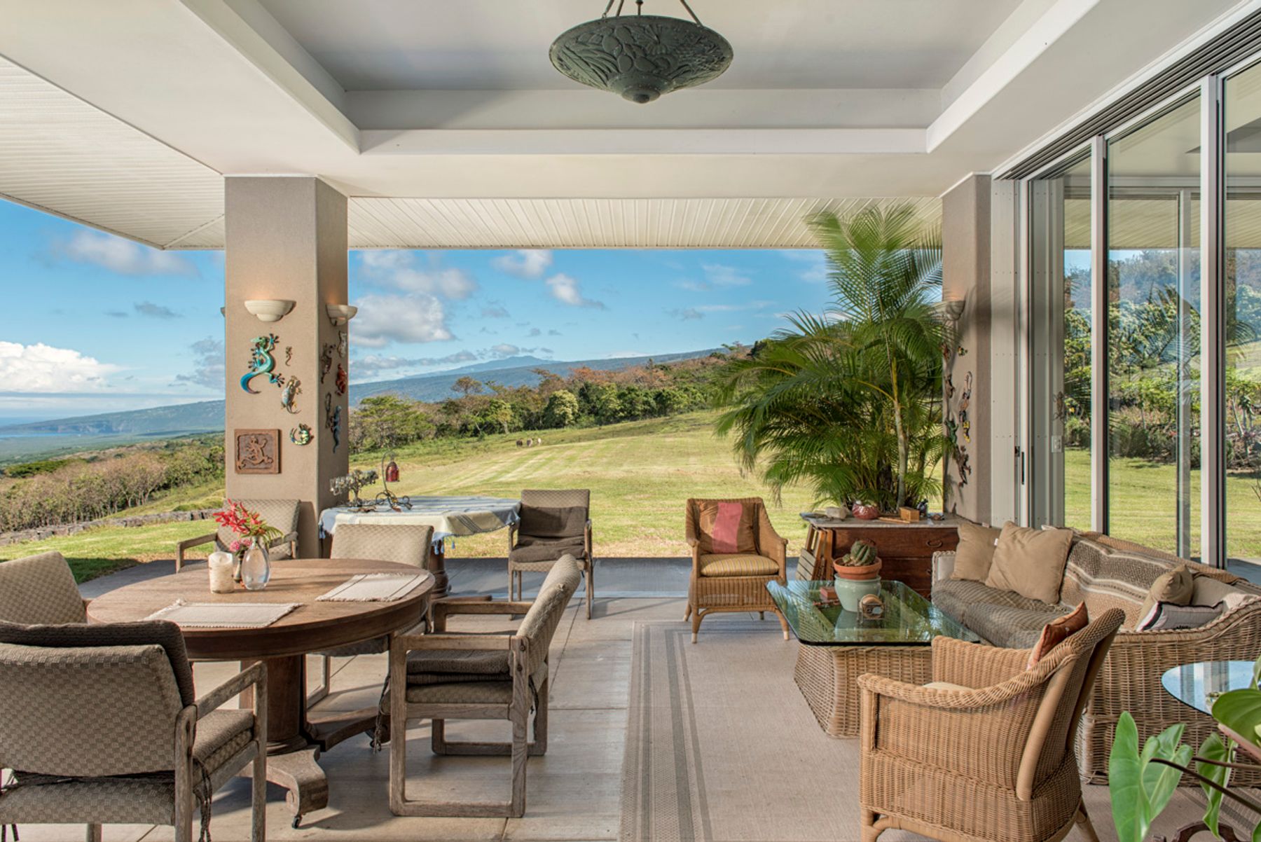 Photo 2 of Horizon Guest House in South Kona, Big-island
