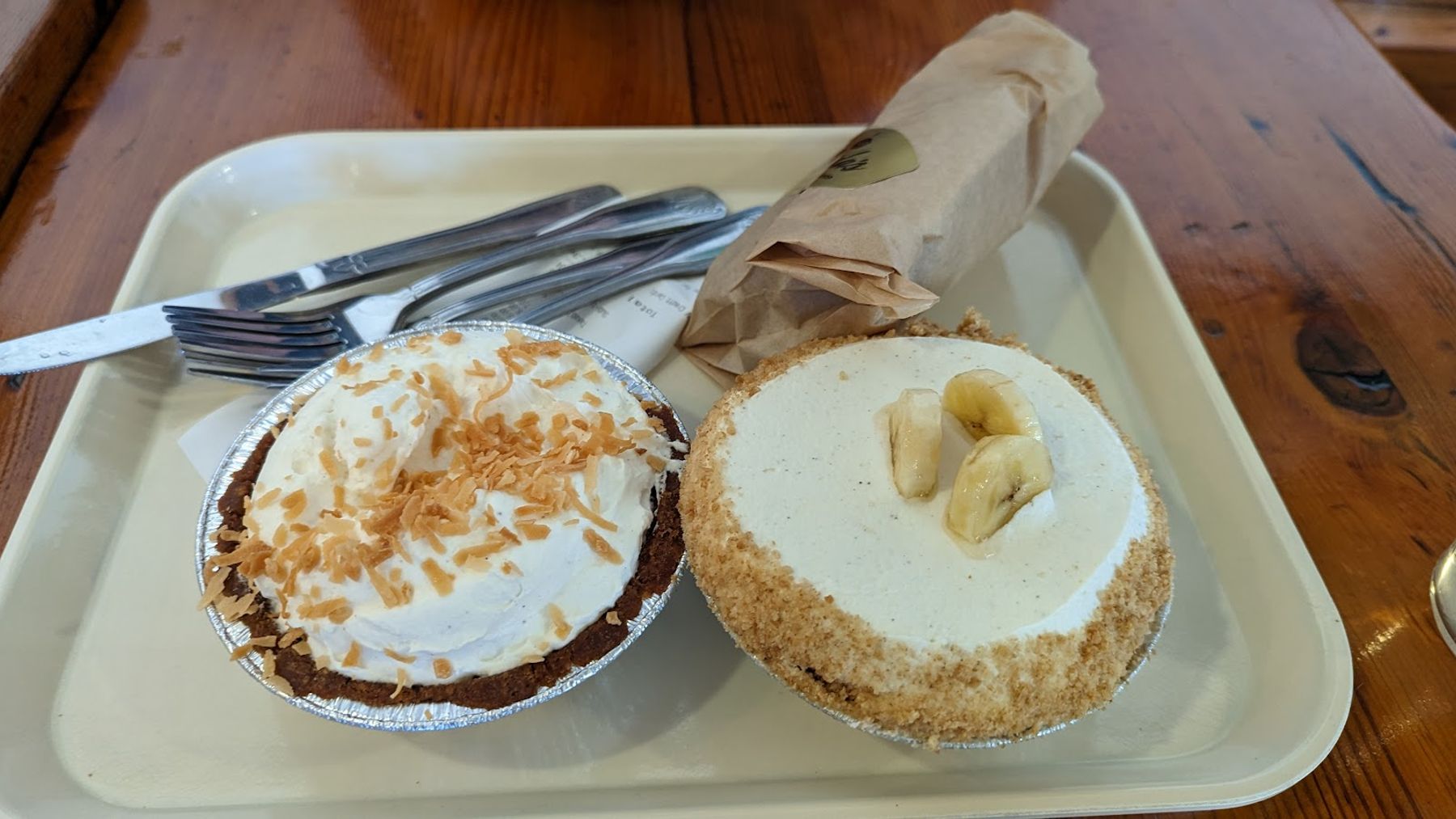 Photo 2 of Leoda's Kitchen and Pie Shop in Olowalu, Maui