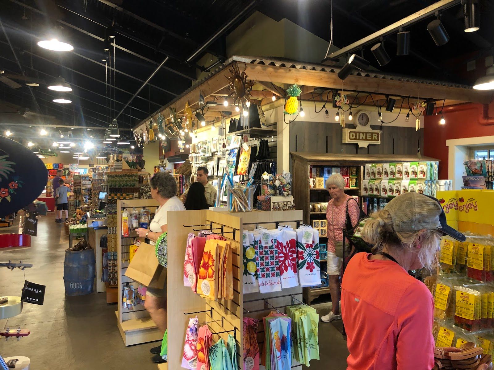 Photo 7 of Hukilau Marketplace in Lāʻie, Oahu