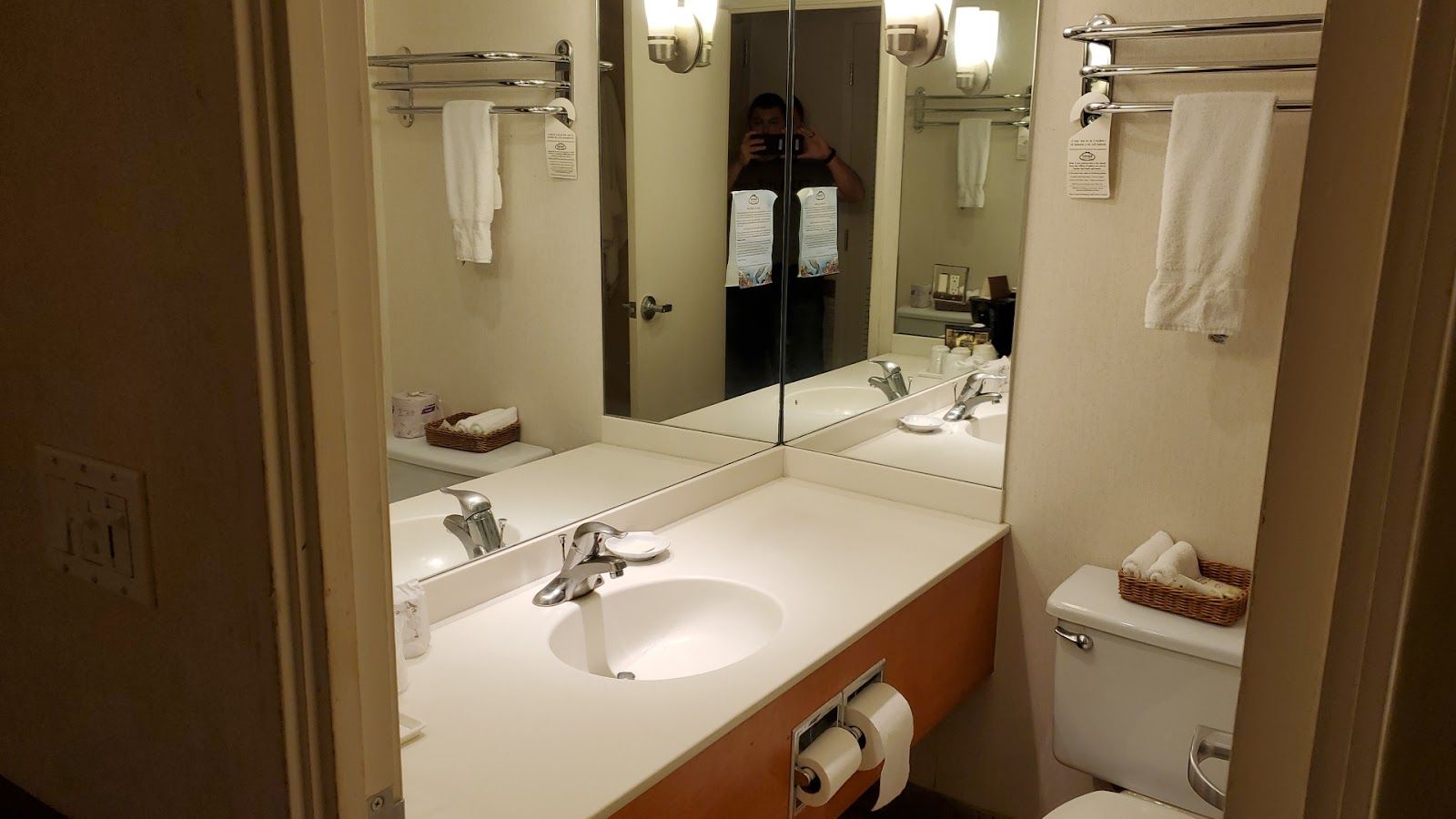 Photo 2 of OUTRIGGER Kāʻanapali Beach Resort in Kāʻanapali, Maui