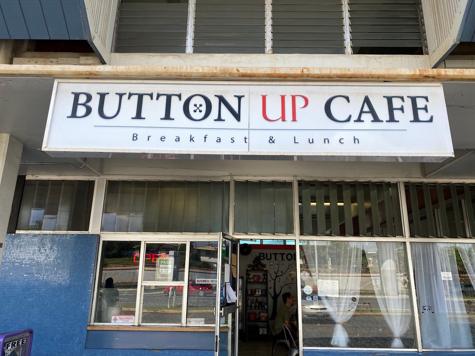 Photo 1 of Button Up Cafe in Pearl City, Oahu