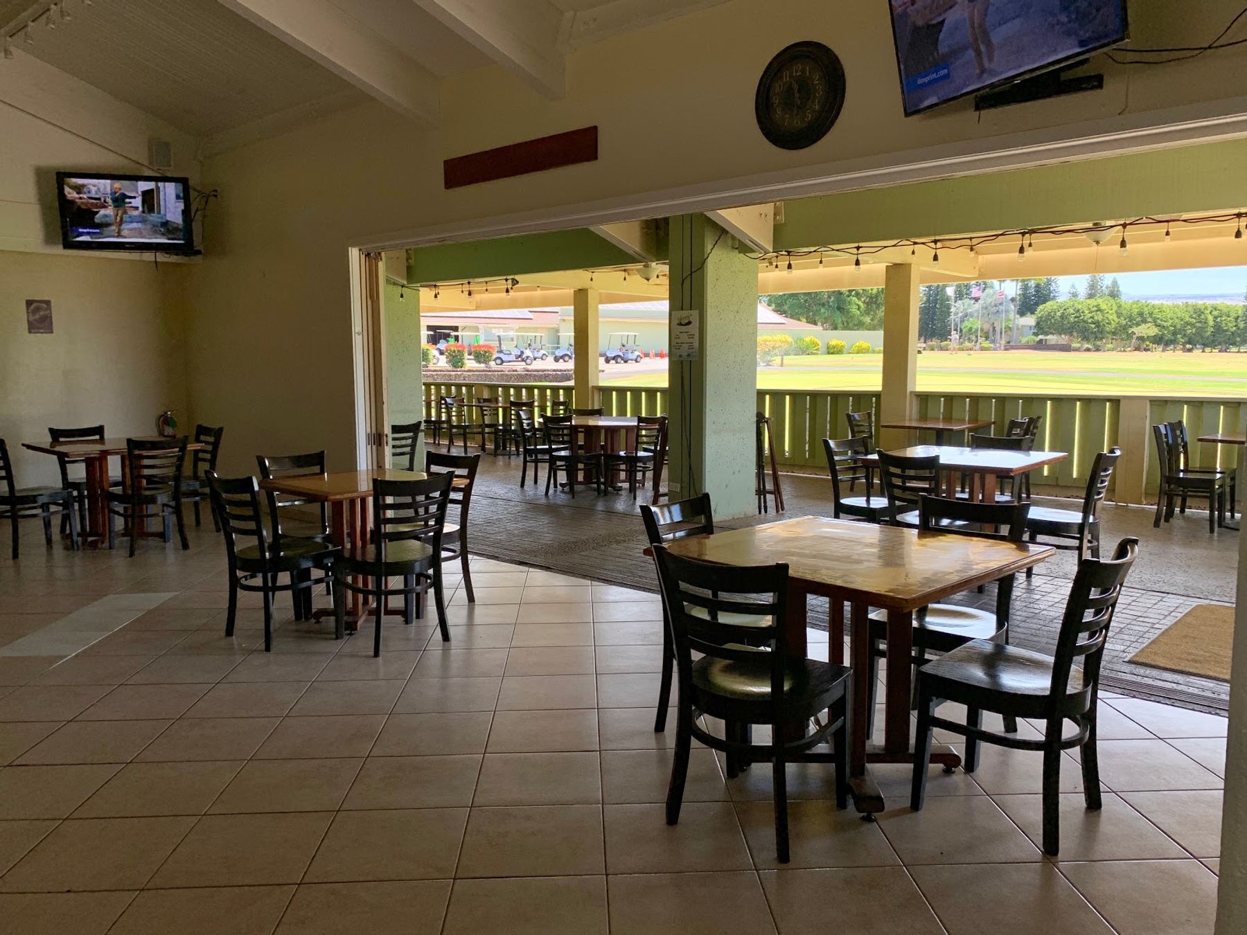 Photo 1 of Johnny’s Restaurant in Waikoloa, Big Island