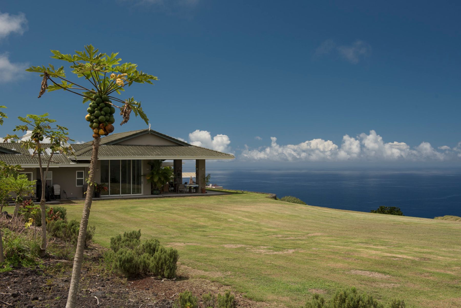 Photo 3 of Horizon Guest House in South Kona, Big-island