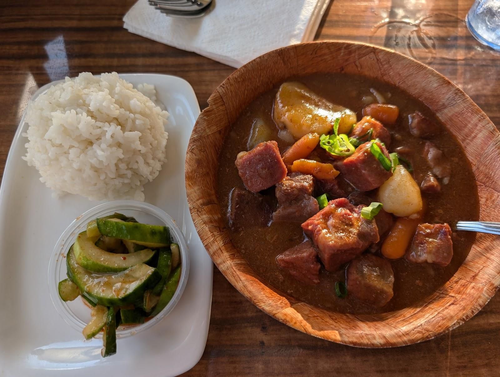 Leong’s Market and Grill restaurant in Poʻipū, Kaua‘i photo 4