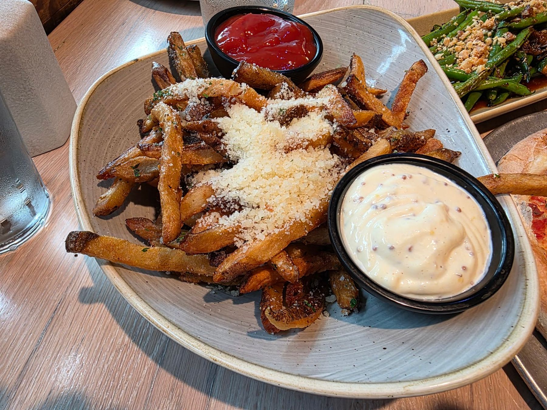 Photo 3 of Moku Kitchen in Downtown, Chinatown & Kakaʻako, Oahu
