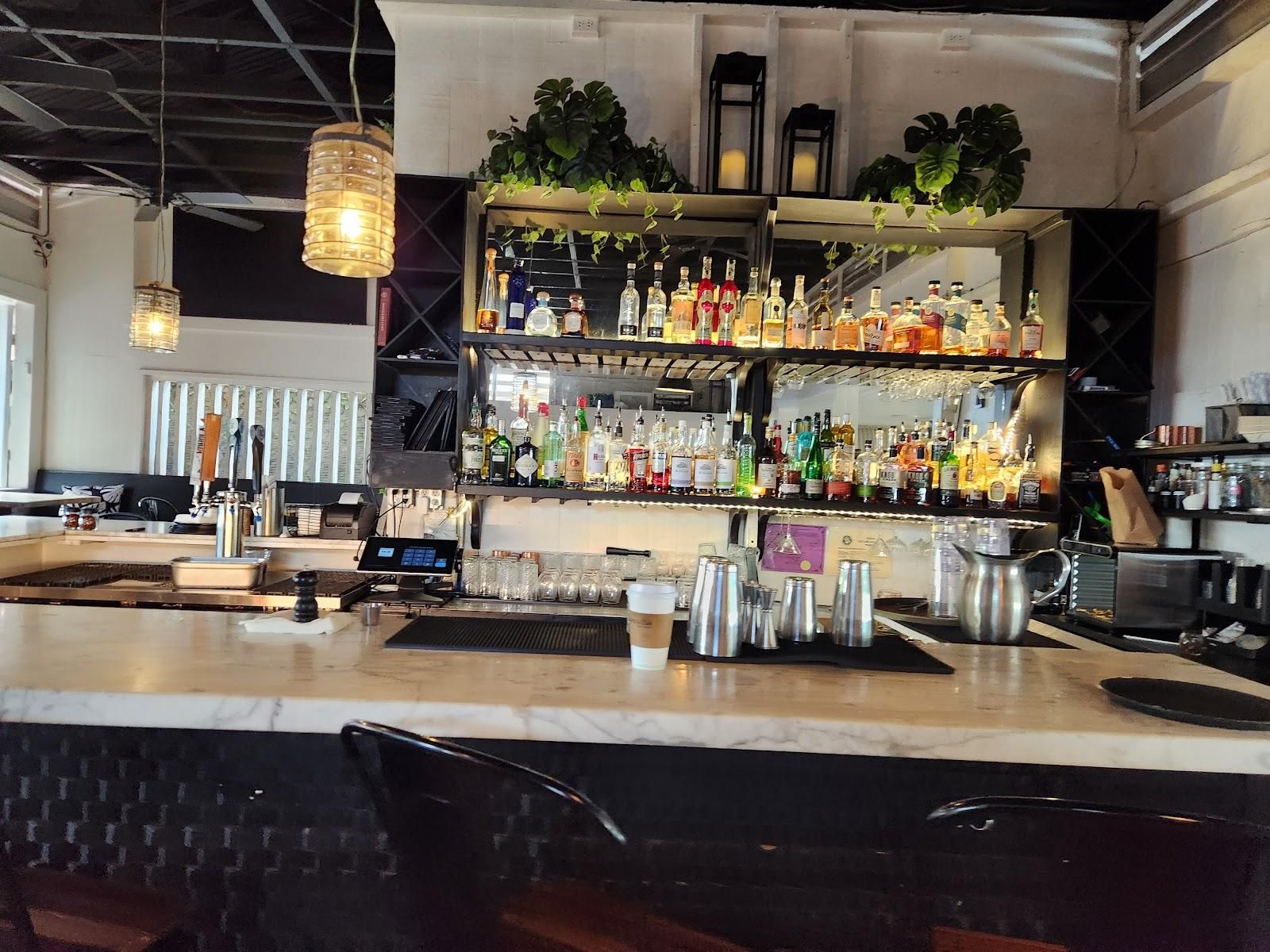 Koloa Pizza Kitchen + Bar restaurant in Kōloa, Kaua‘i photo 4