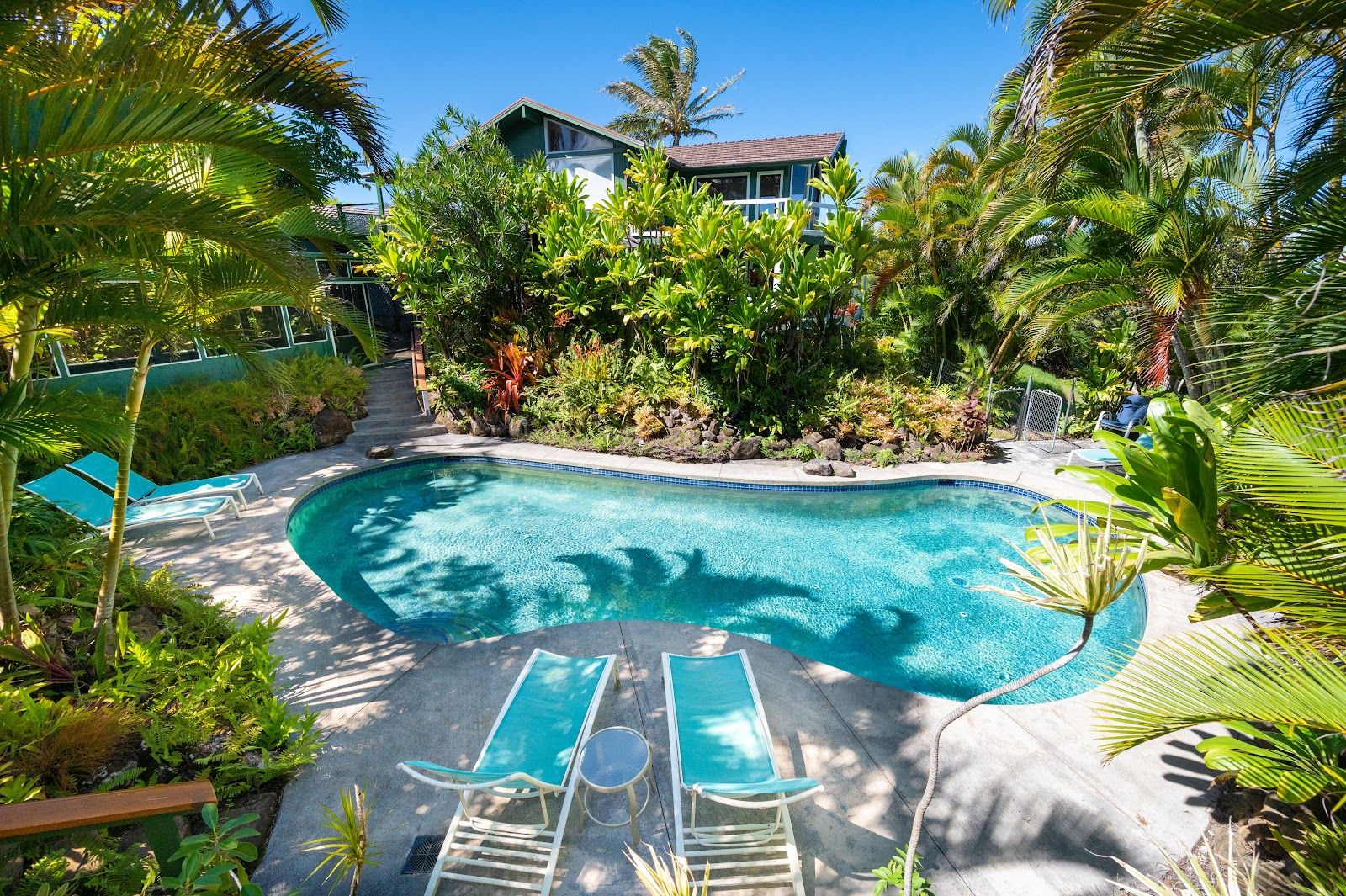 Photo 3 of Huelo Pt Lookout Bed and Breakfast Maui in Haʻikū, Maui