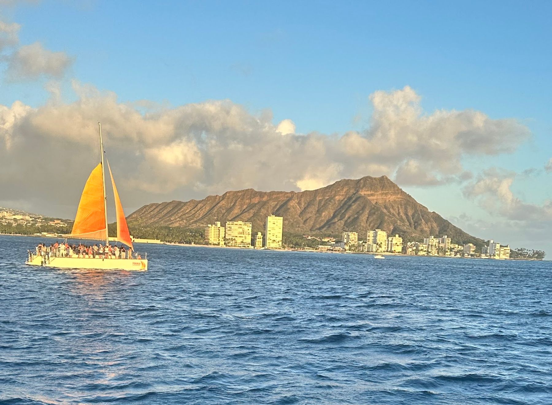 Photo 3 of Sunset Cruise Waikiki in Ala Moana & Mōʻiliʻili, Oahu