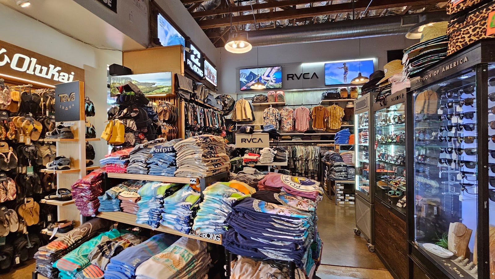 The Shops at Kukui'ula in Poʻipū, Kaua‘i photo 6