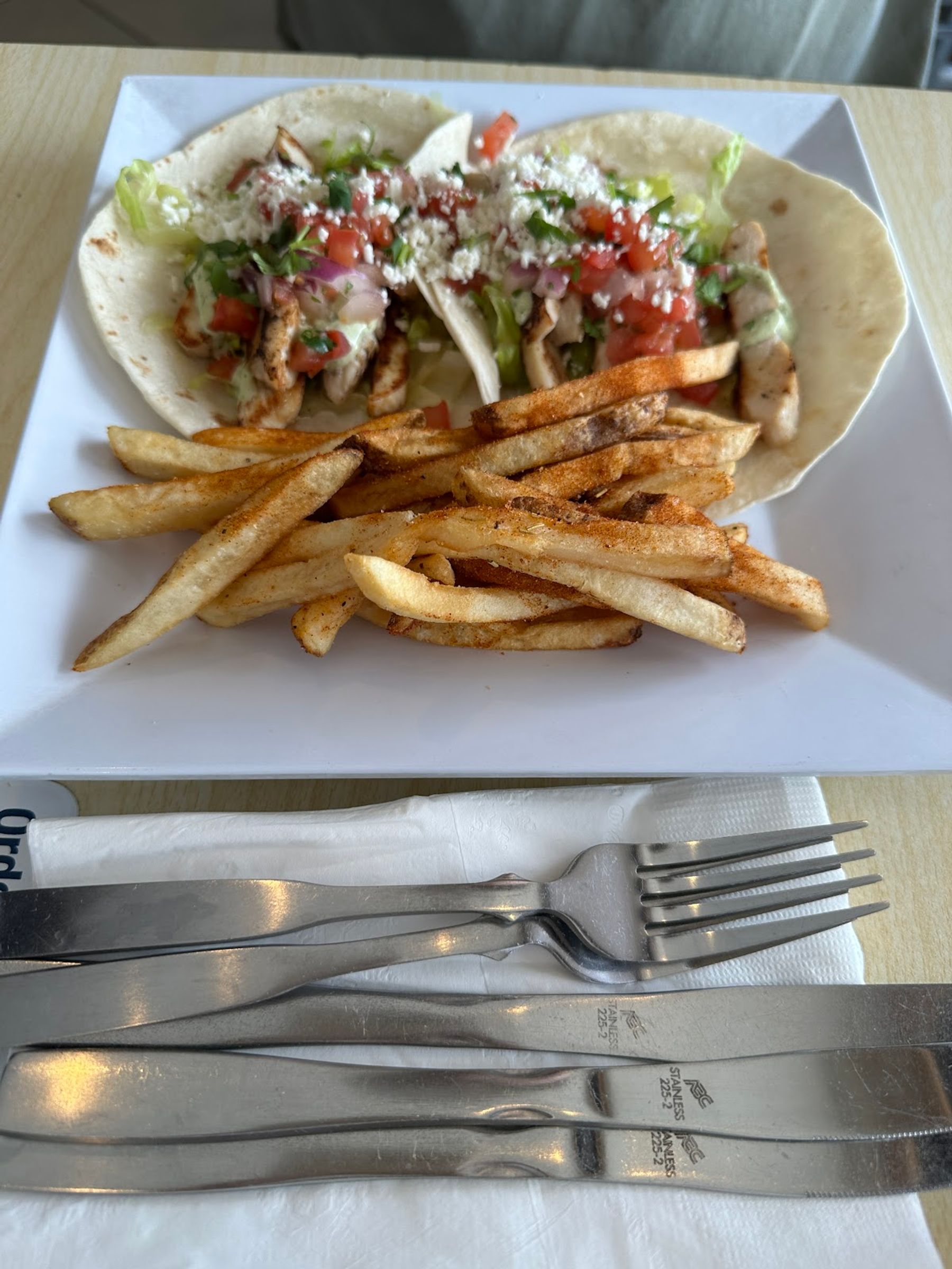 Photo 6 of Sammy's Beach Bar & Grill in Kahului, Maui